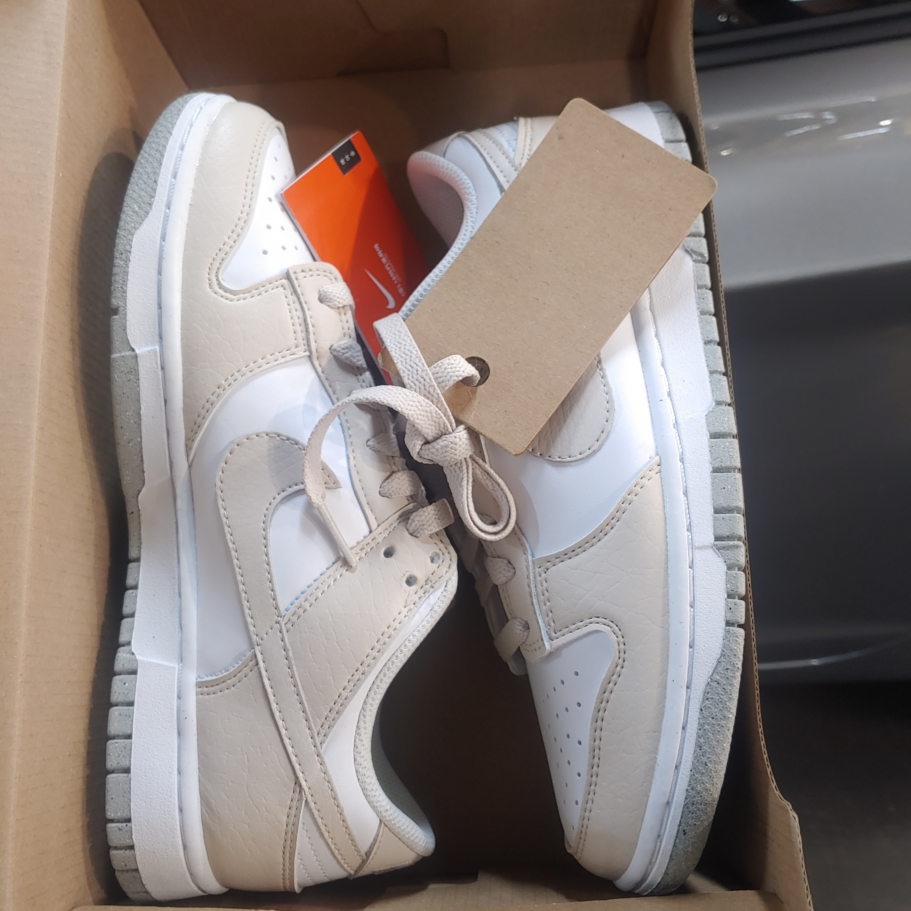 (W) Nike Dunk Low Next Nature Light Orewood Brown 착용 스타일