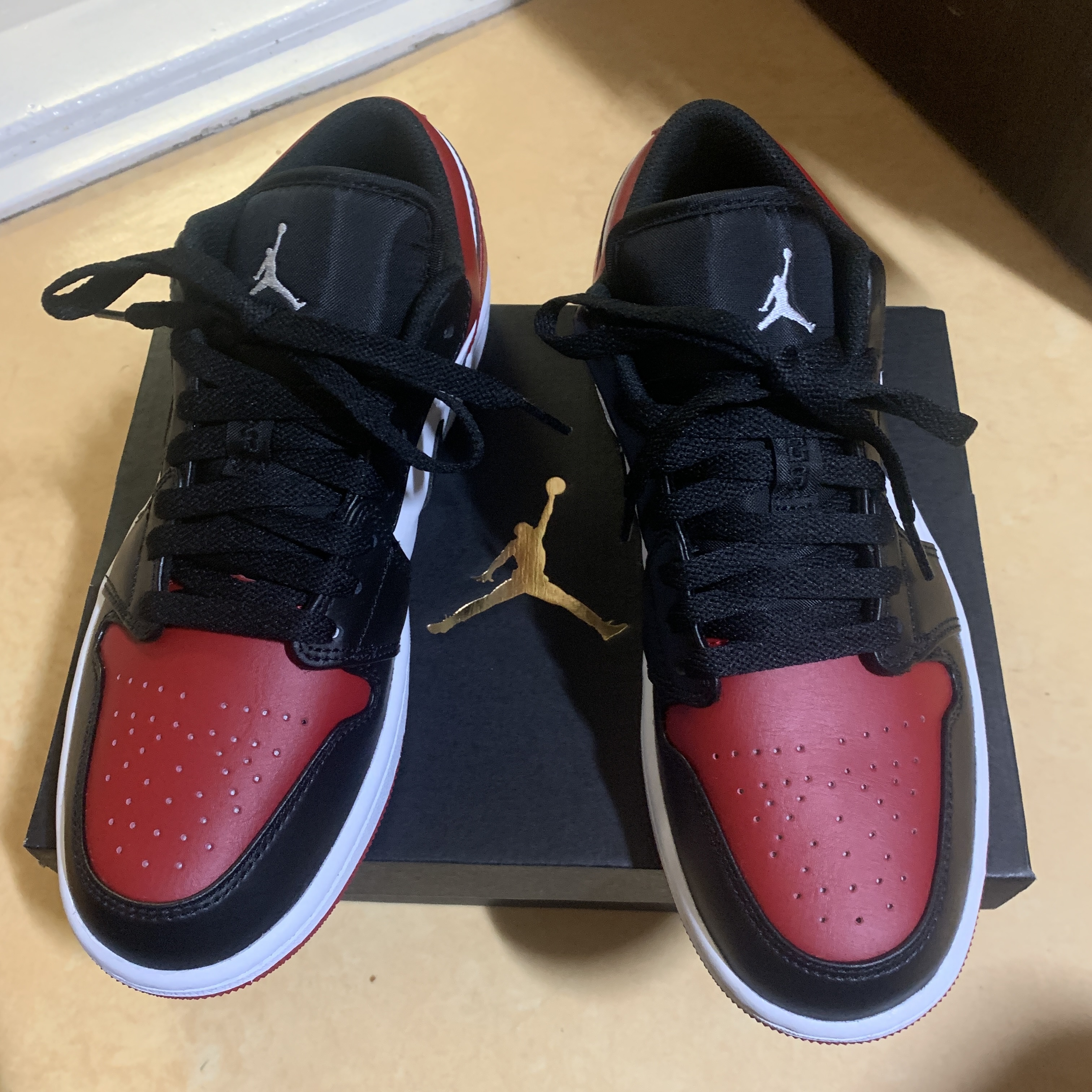 Jordan 1 Low Bred Toe 착용 스타일