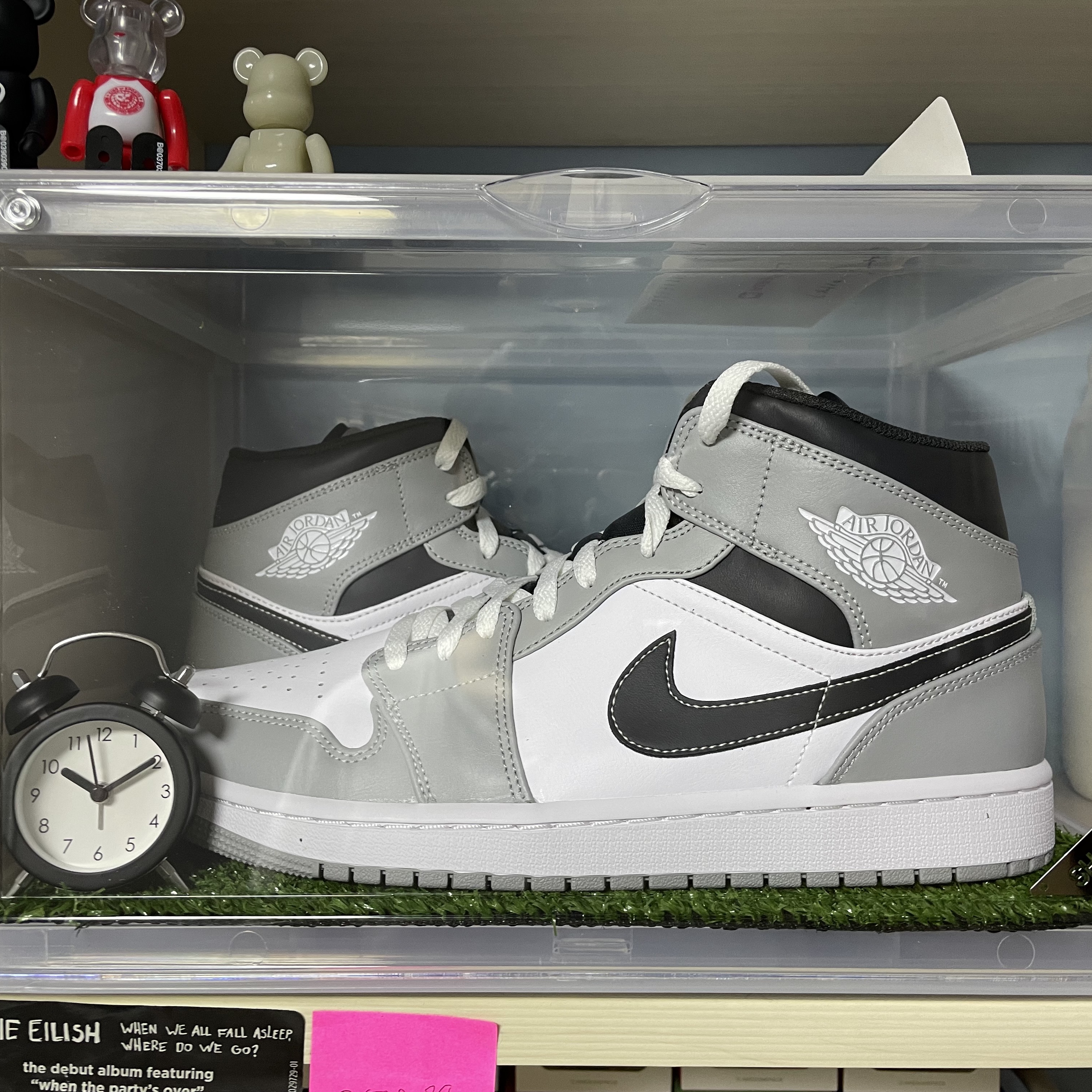 Jordan 1 Mid Light Smoke Grey Anthracite 착용 스타일
