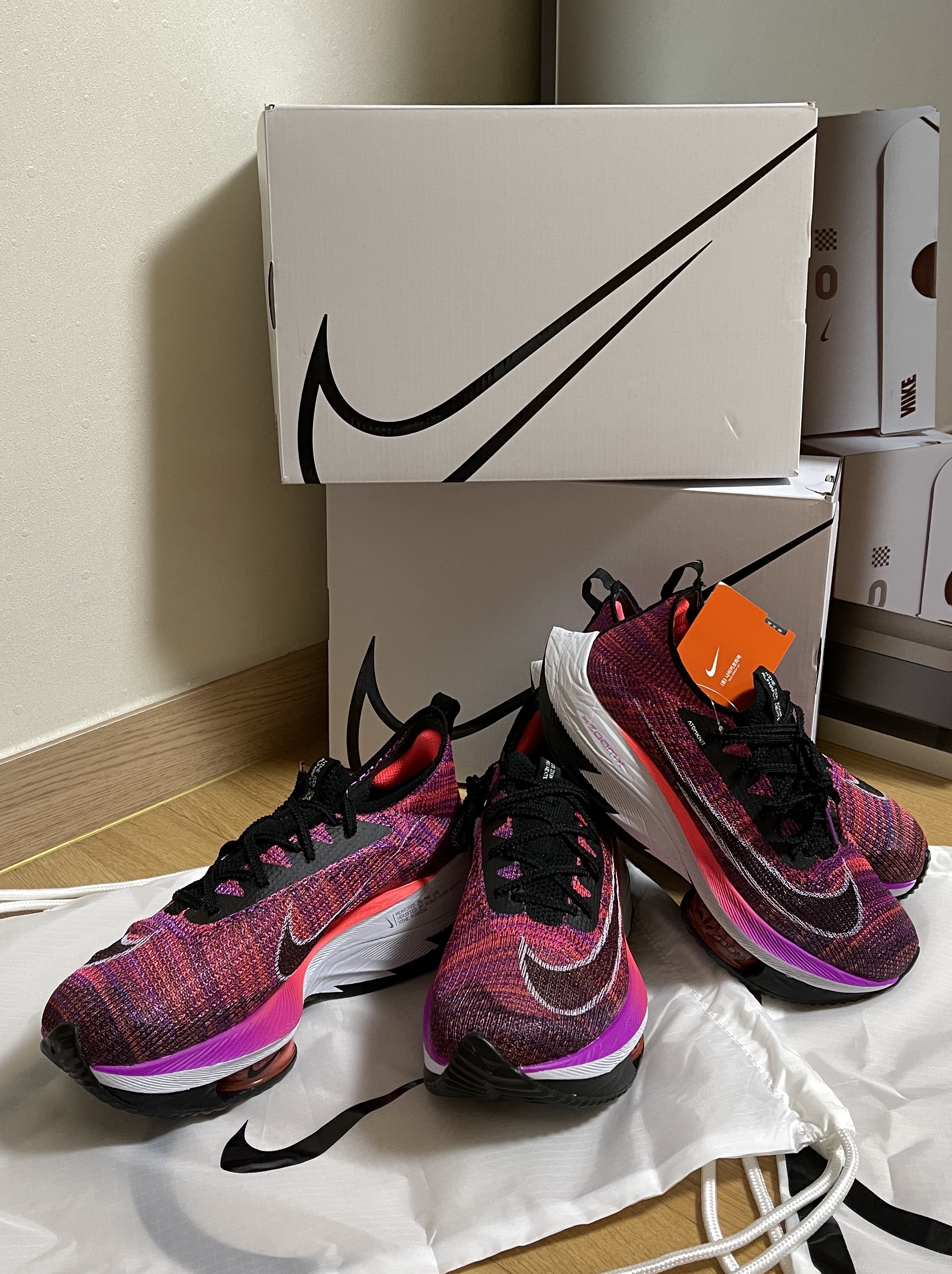Nike Air Zoom Alphafly Next% Flyknit Rawdacious, Nike Air Zoom Alphafly Next% Hyper Turquoise 착용 스타일