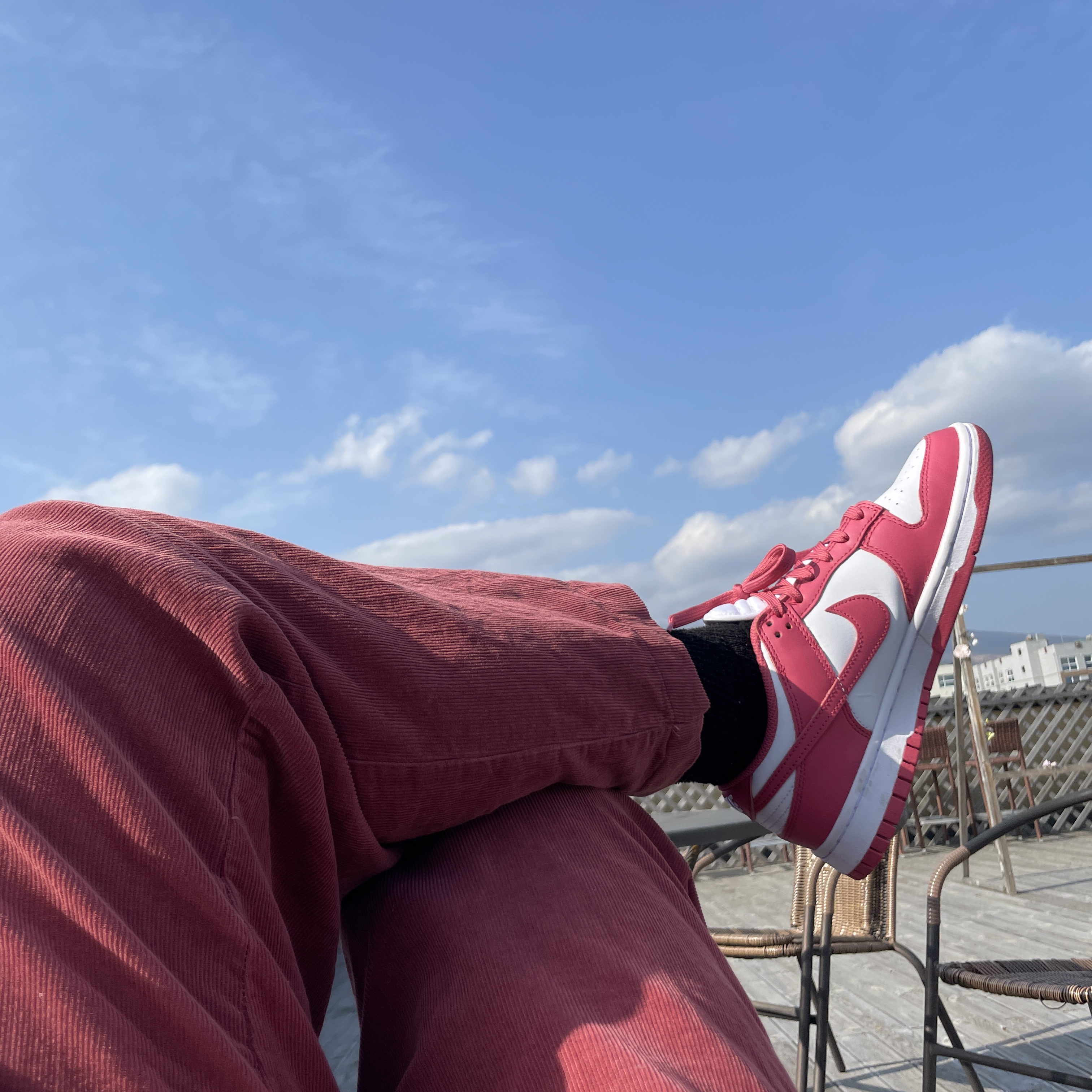 (W) Nike Dunk Low Archeo Pink 착용 스타일