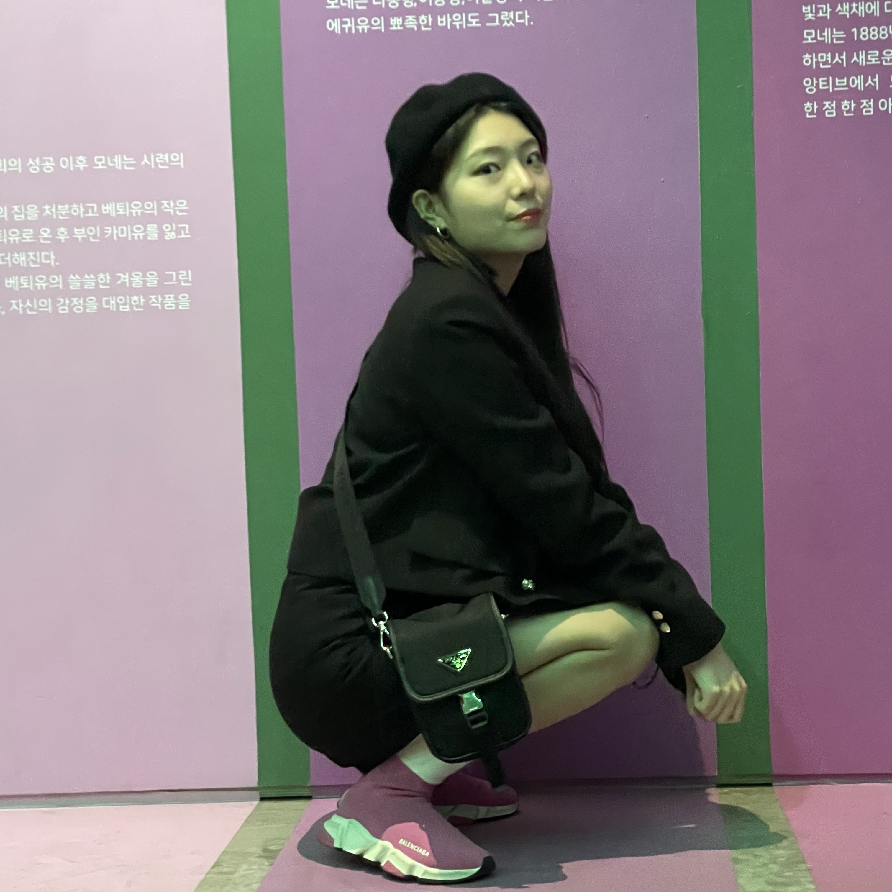 Prada Re-Nylon and Saffiano Leather Shoulder Bag Black, (W) Balenciaga Speed Trainer Pink 착용 스타일