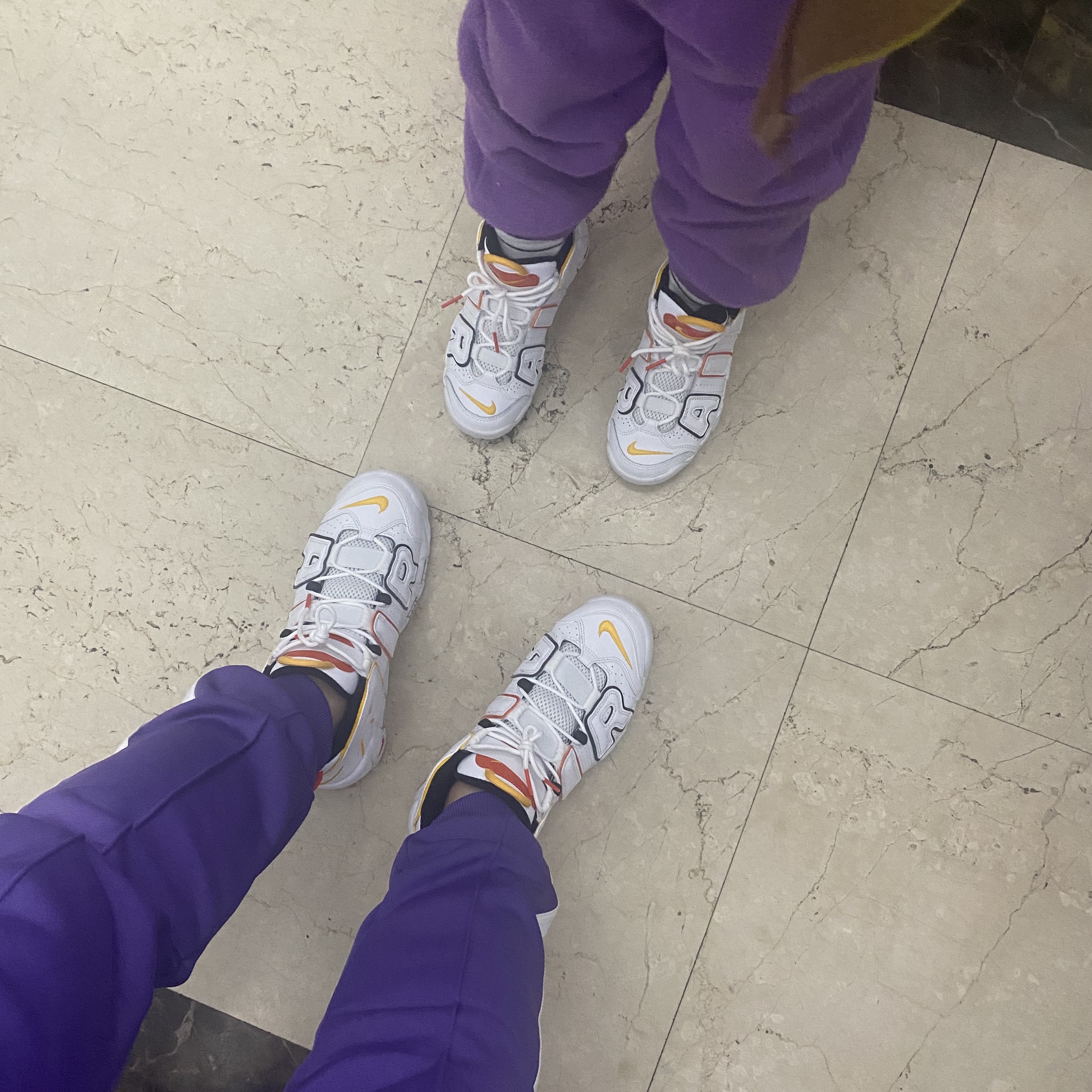 Nike Air More Uptempo Rayguns, (PS) Nike Air More Uptempo Rayguns 착용 스타일