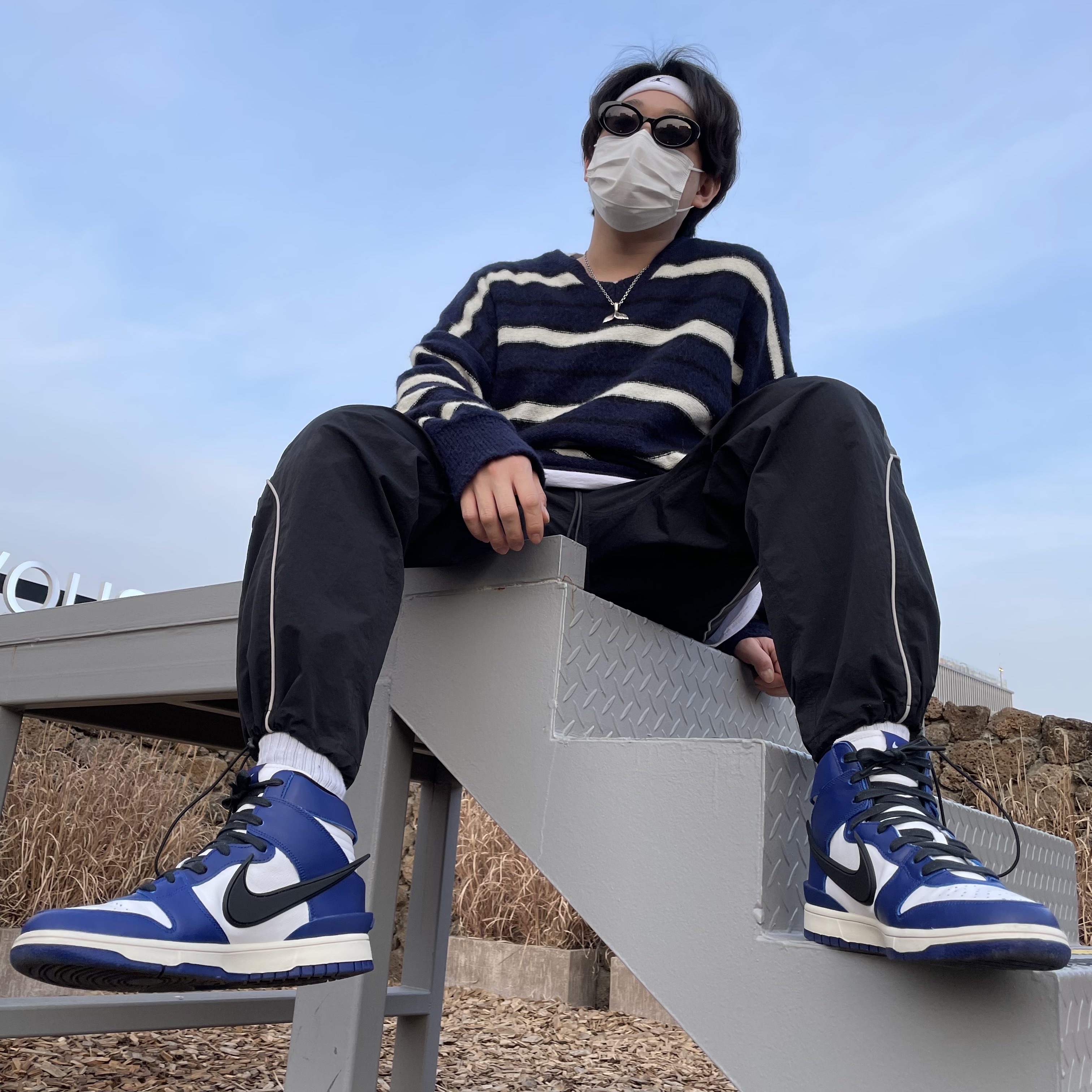 Nike x Ambush Dunk High Deep Royal Blue 착용 스타일 - 2
