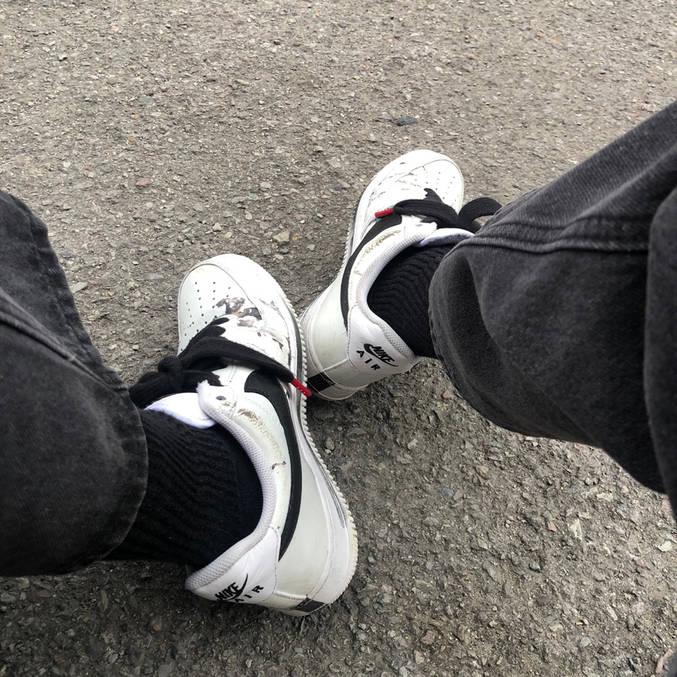 Nike x Peaceminusone Air Force 1 Low Para-Noise 2.0 착용 스타일 - 3