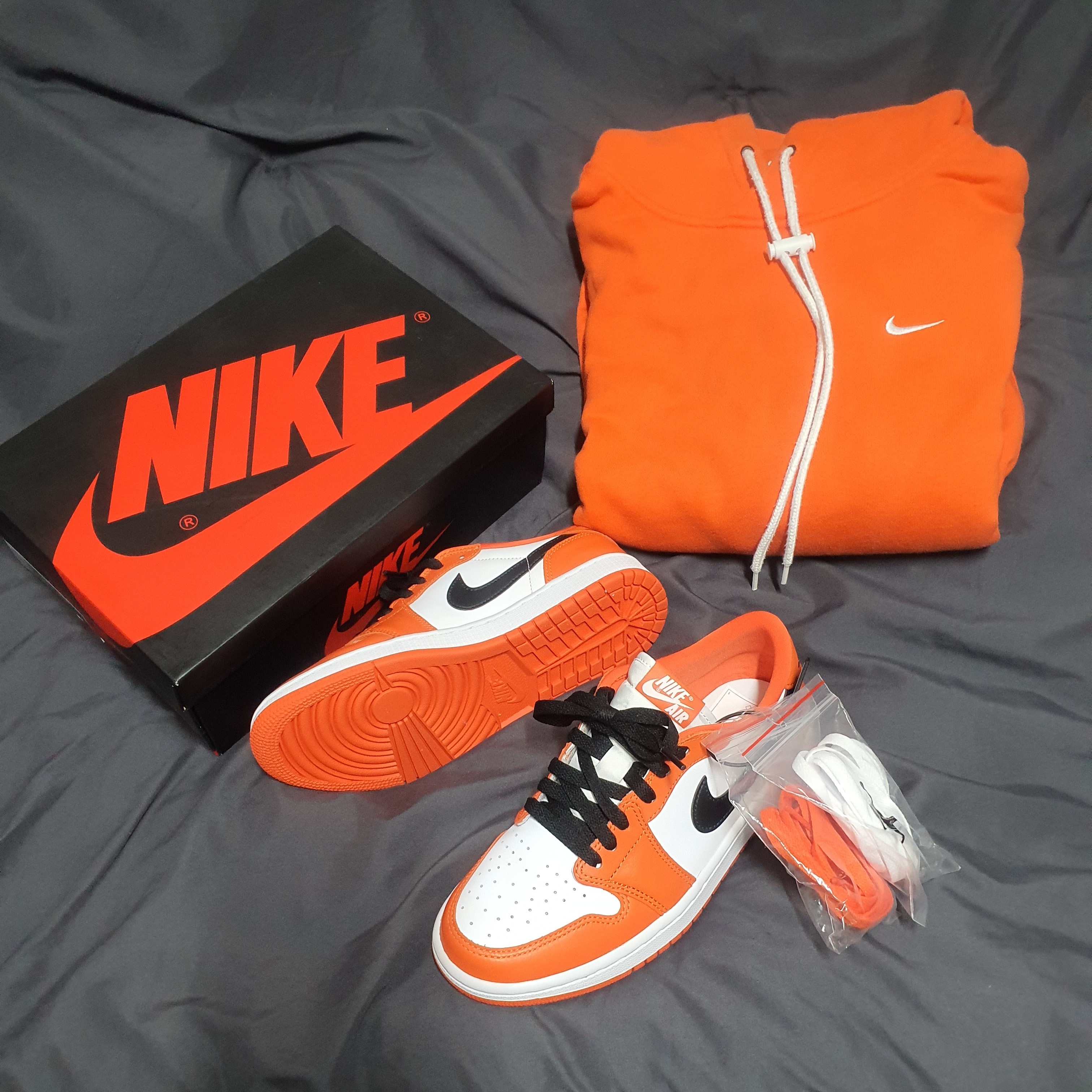 (W) Jordan 1 Low OG Starfish, Jordan 1 Low OG Starfish 착용 스타일 - 2