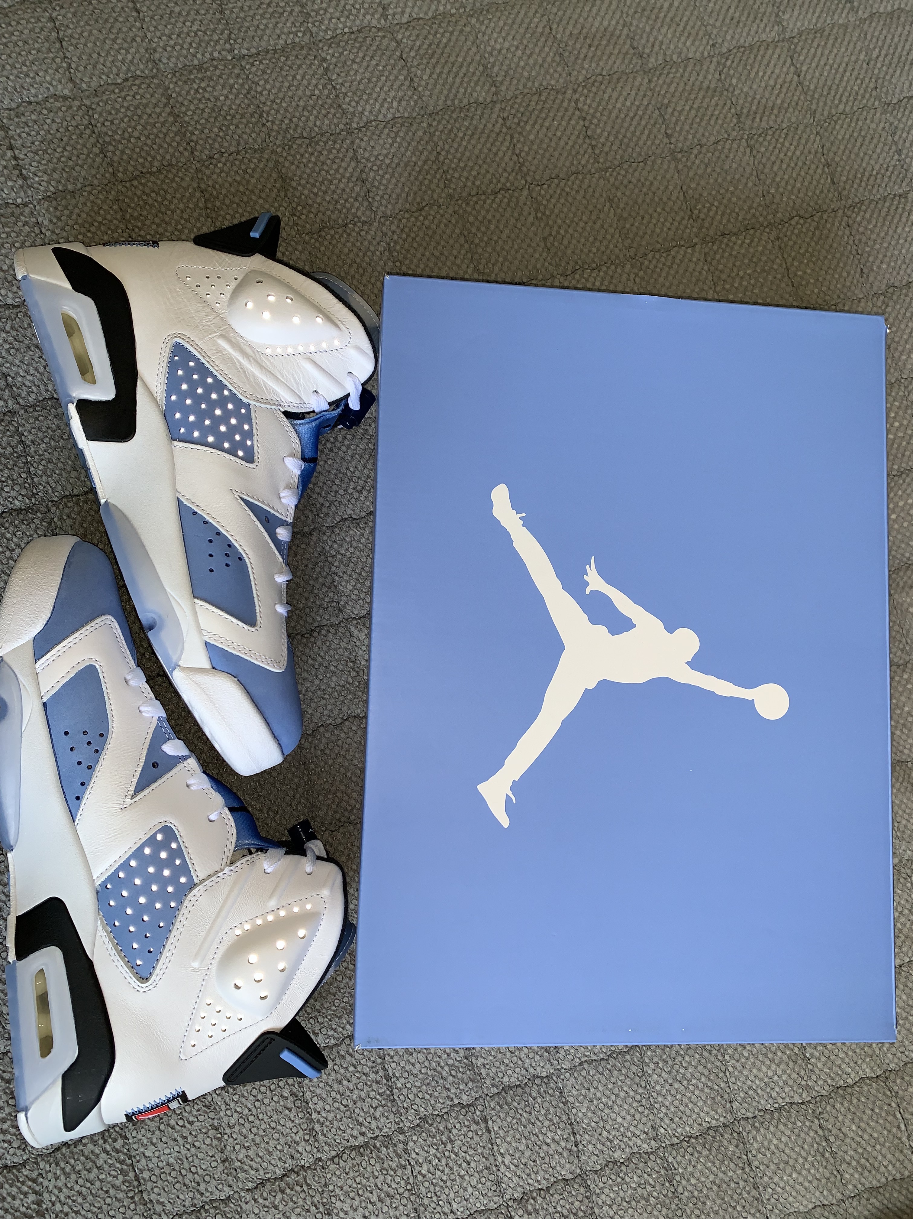 Jordan 6 Retro University Blue, The North Face 22 Beijing Team Korea Down Parka Replica White 착용 스타일 - 3