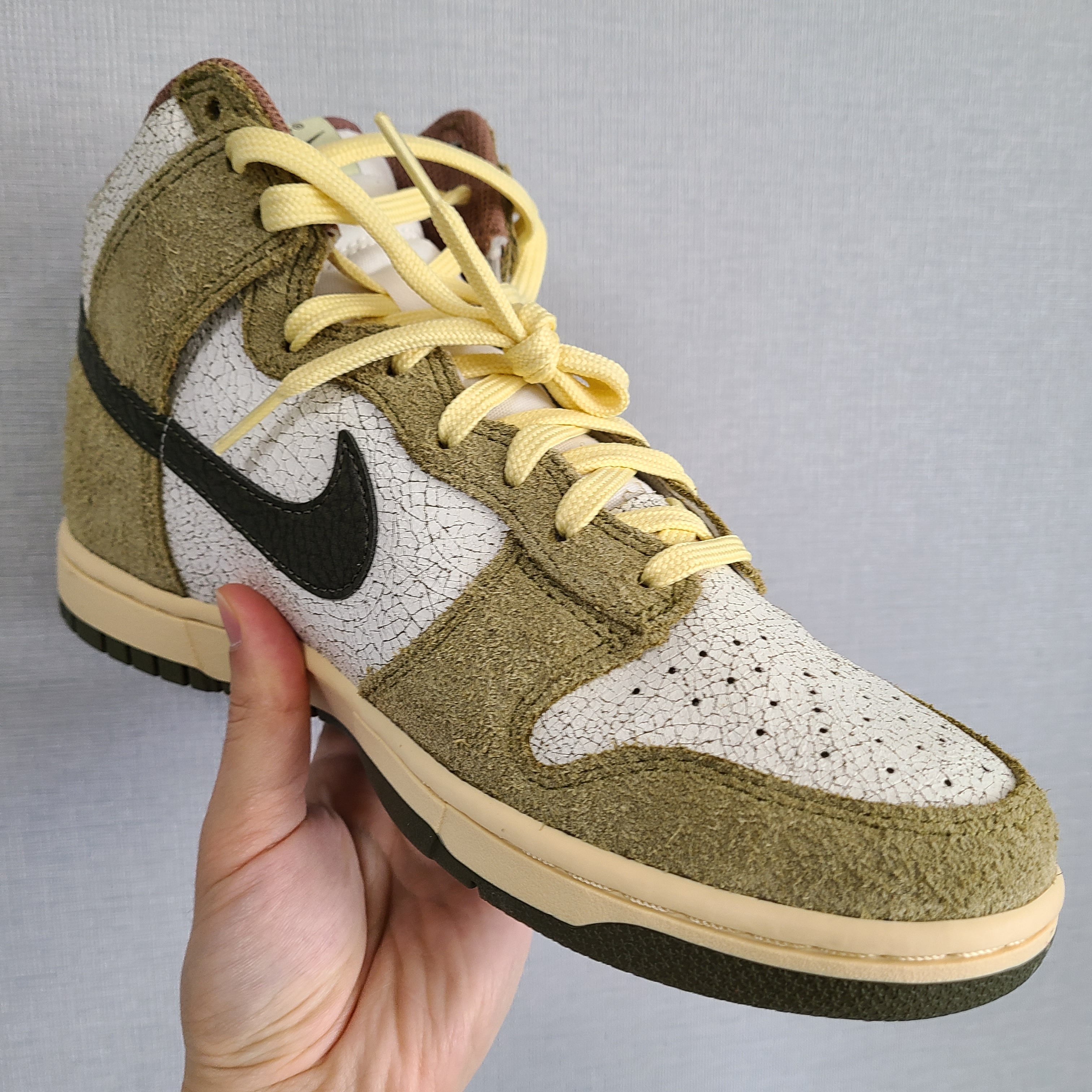 Nike Dunk High Re-Raw Coriander 착용 스타일 - 2