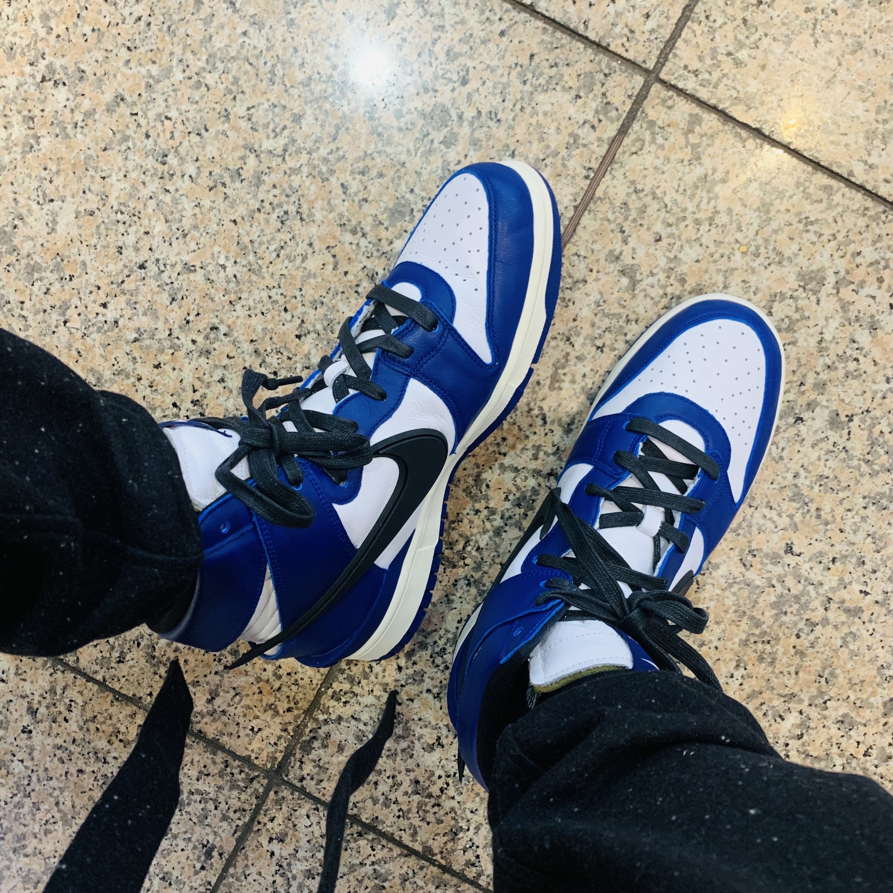 Nike x Ambush Dunk High Deep Royal Blue 착용 스타일 - 3