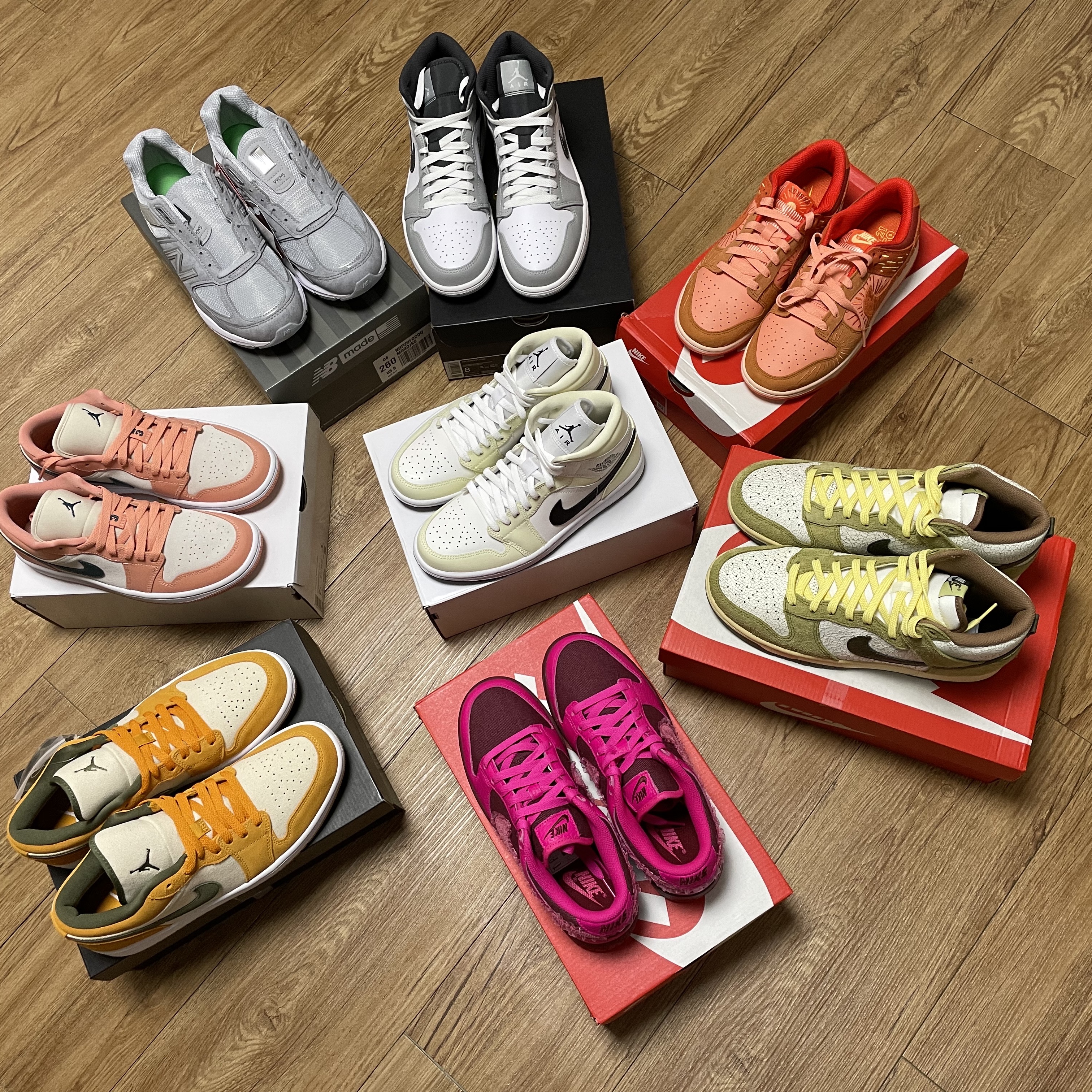 (W) Nike Dunk Low Prime Pink, Nike Dunk High Re-Raw Coriander 착용 스타일
