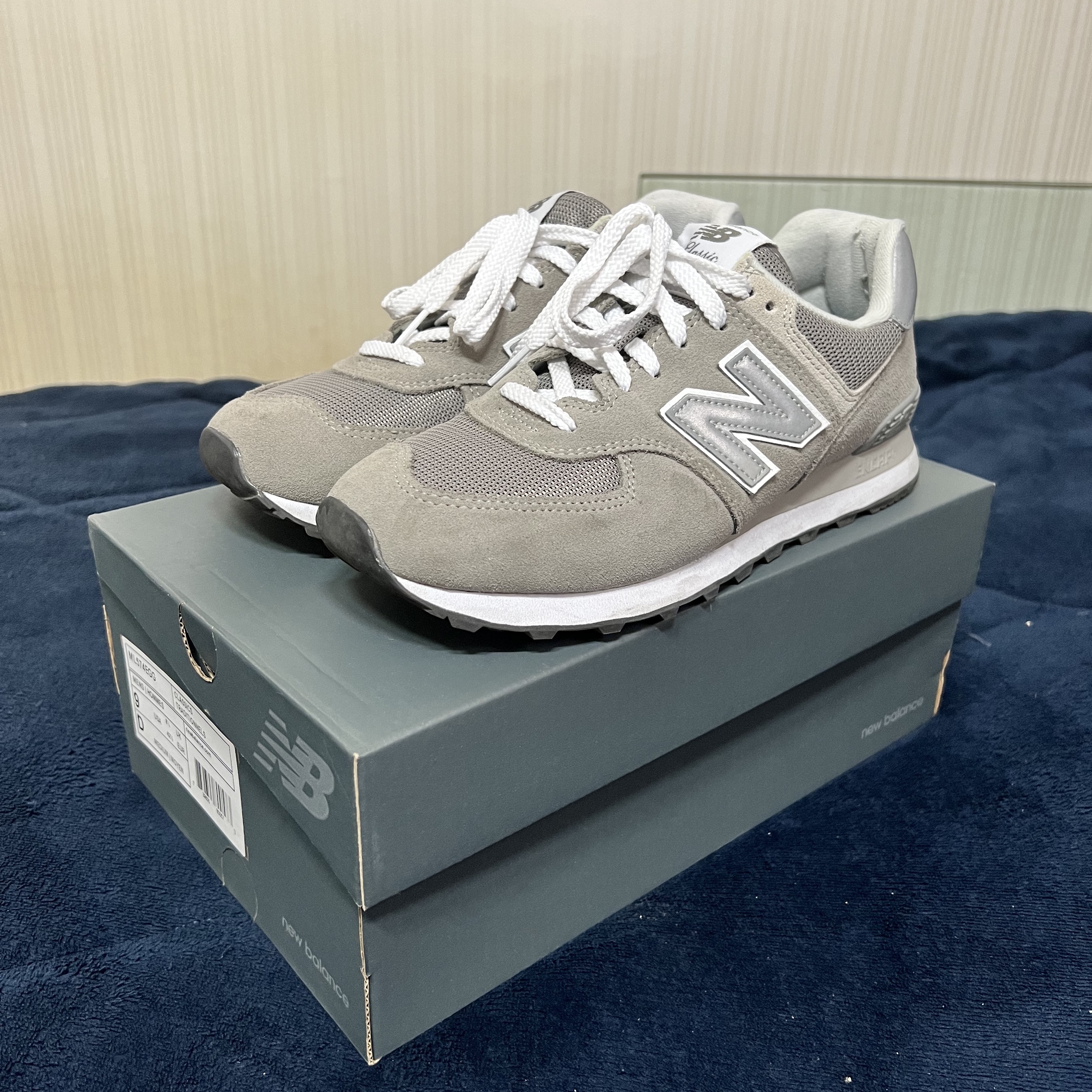 New Balance 574 Grey - D Standard 착용 스타일