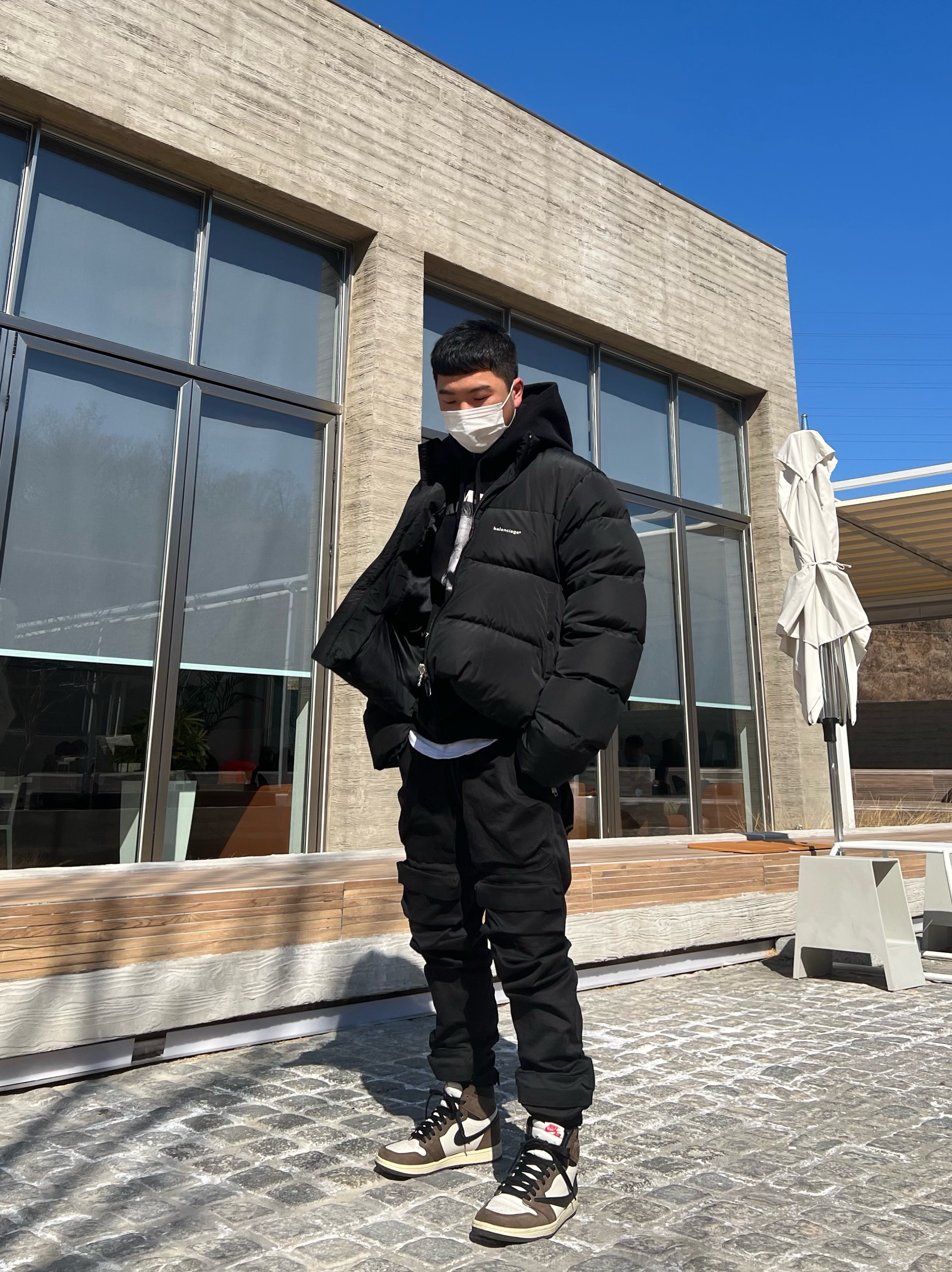 Jordan 1 x Travis Scott Retro High OG SP Mocha 착용 스타일