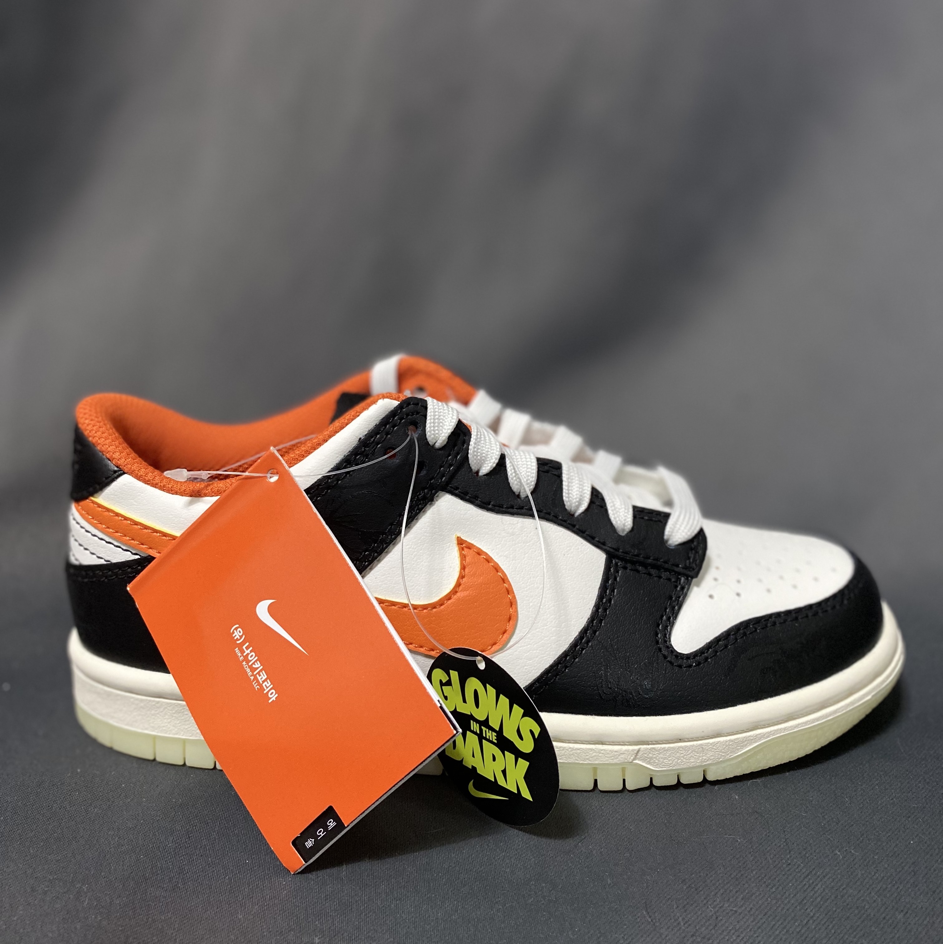 Nike Dunk Low Retro PRM Halloween 착용 스타일 - 1