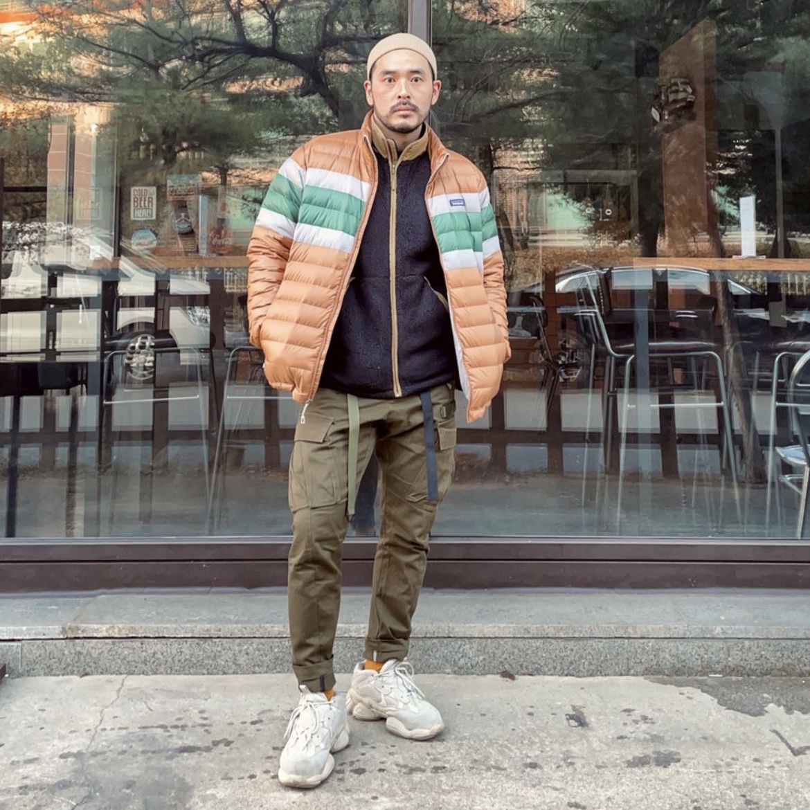 Adidas Yeezy 500 Blush 2018 착용 스타일