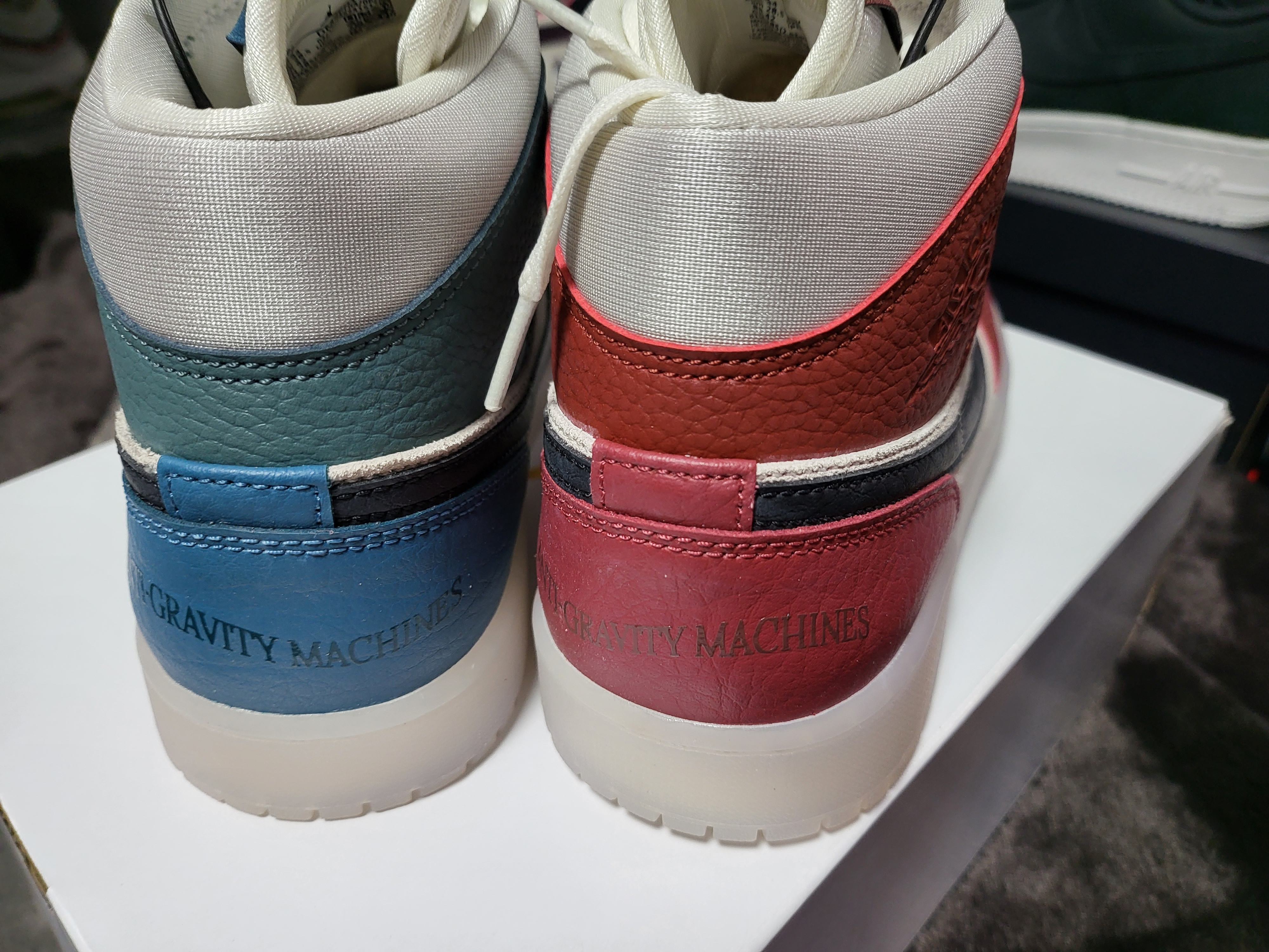 (W) Jordan 1 Mid Anti Gravity Machines 착용 스타일 - 5