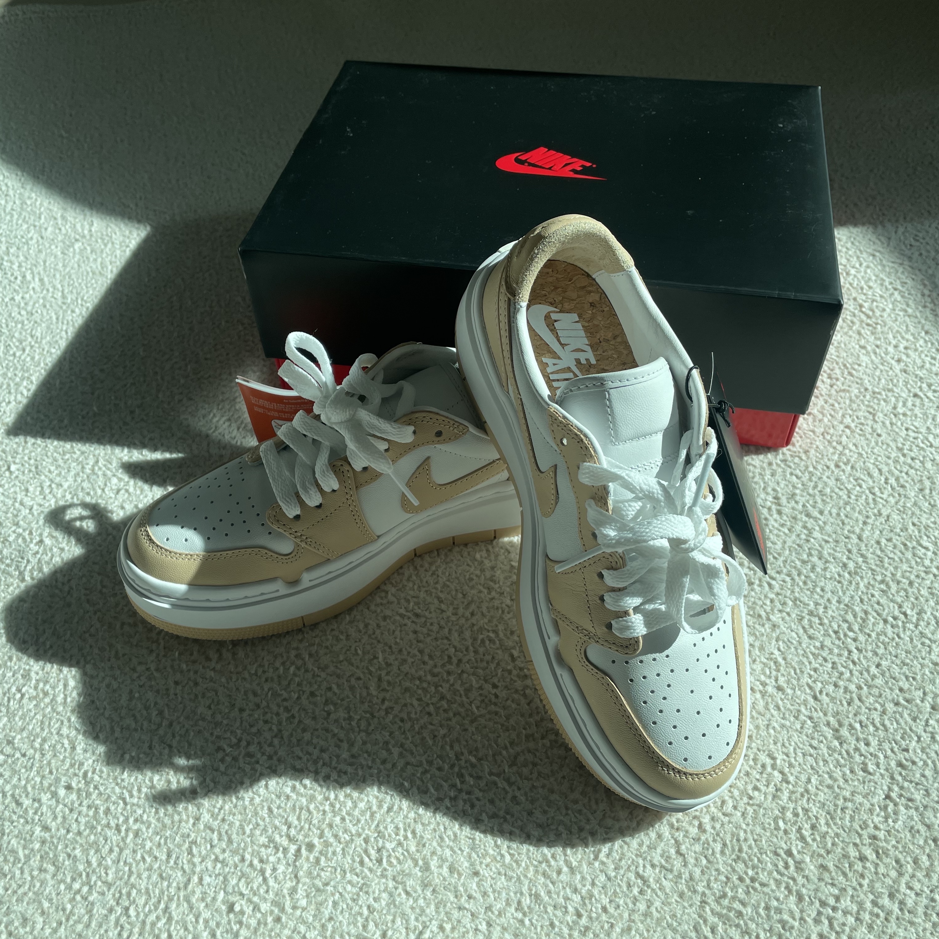 (W) Jordan 1 Elevate Low White Onyx 착용 스타일 - 3