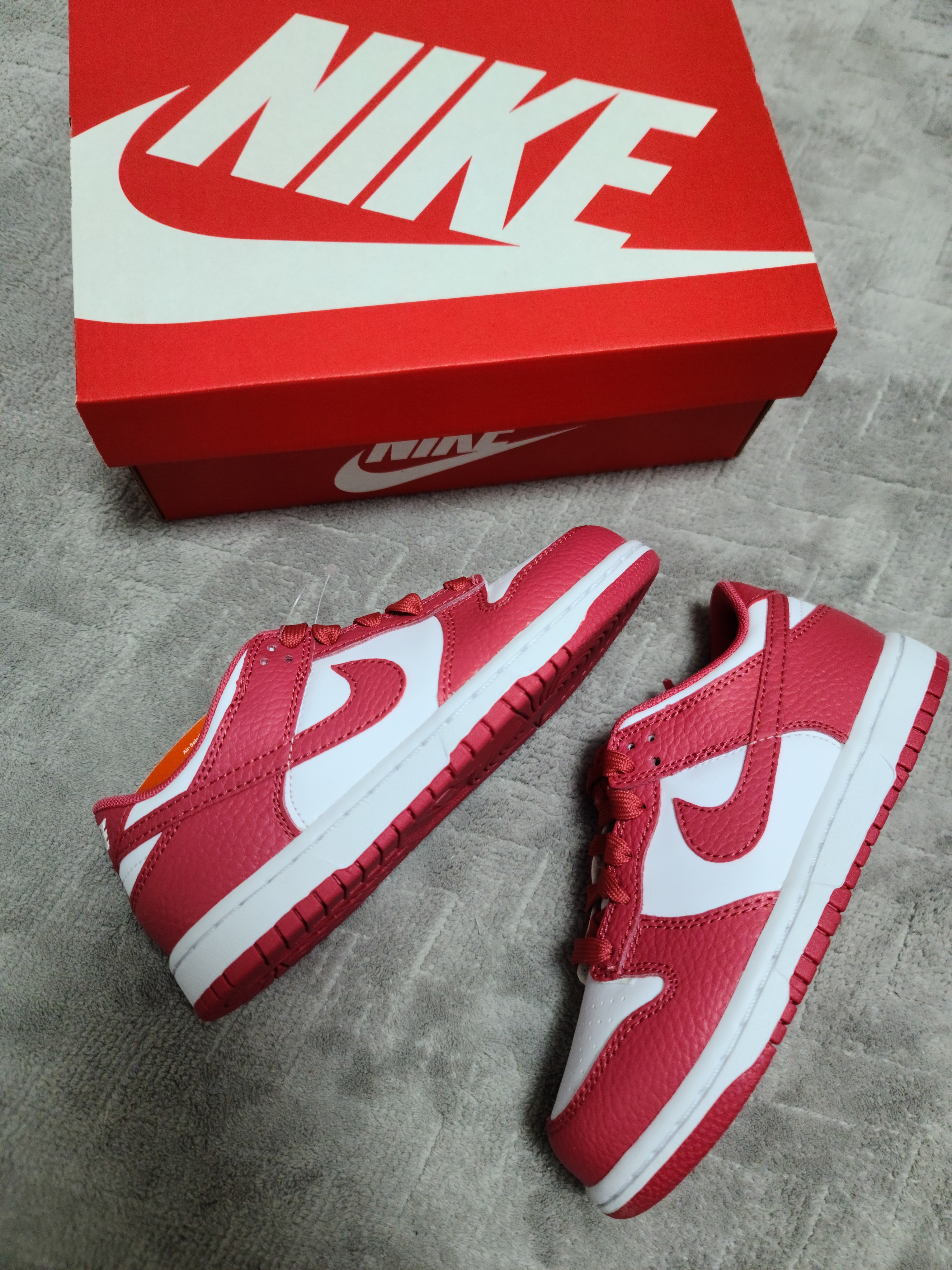 (PS) Nike Dunk Low Archeo Pink 착용 스타일