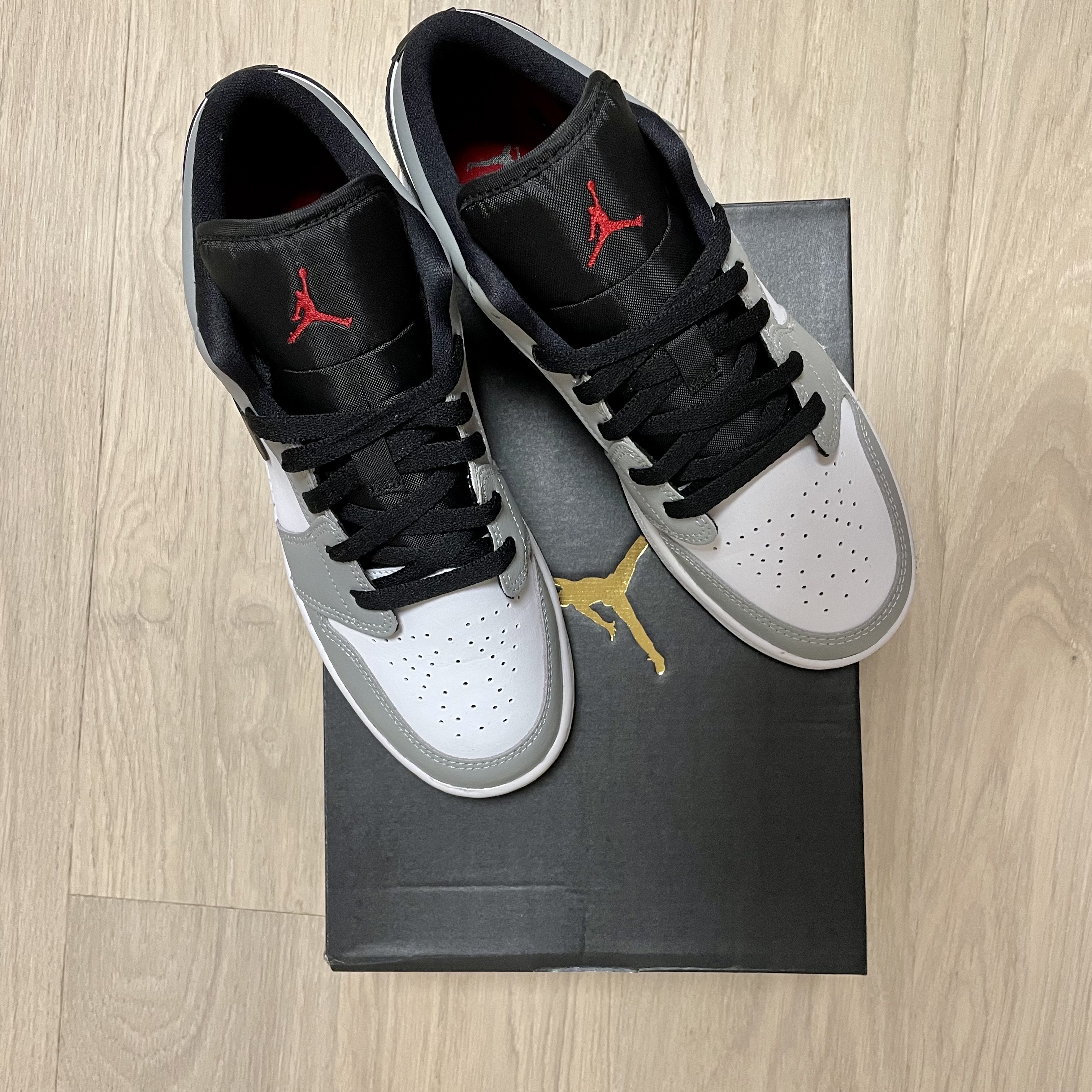(GS) Jordan 1 Low Light Smoke Grey 착용 스타일 - 2