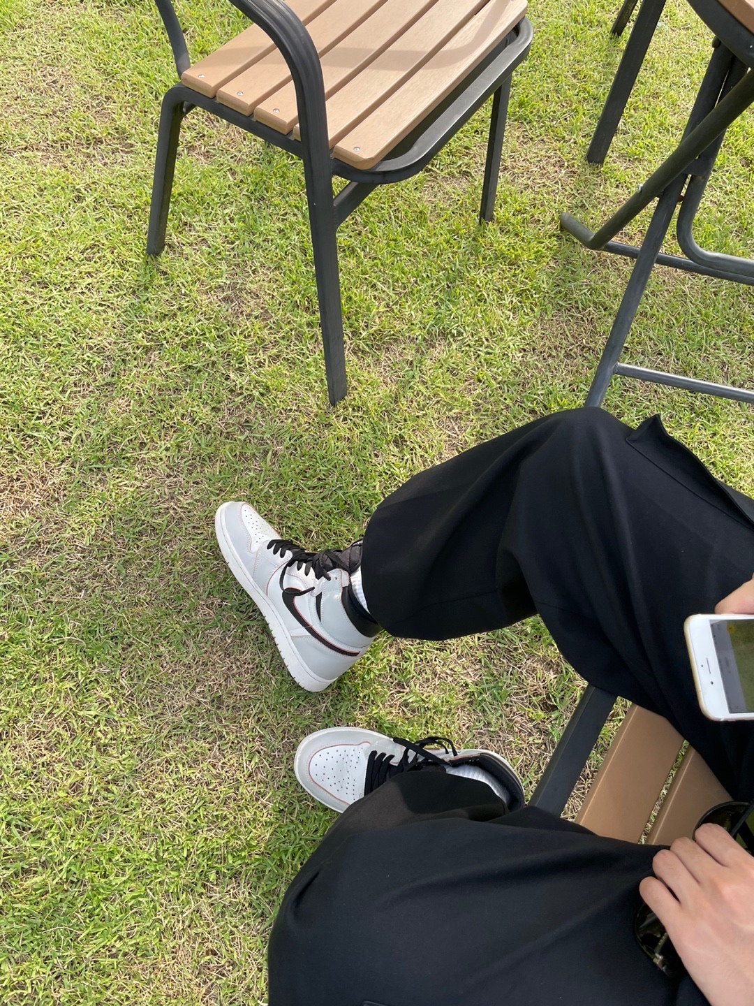 Jordan 1 Retro High OG Defiant SB NYC to Paris 착용 스타일