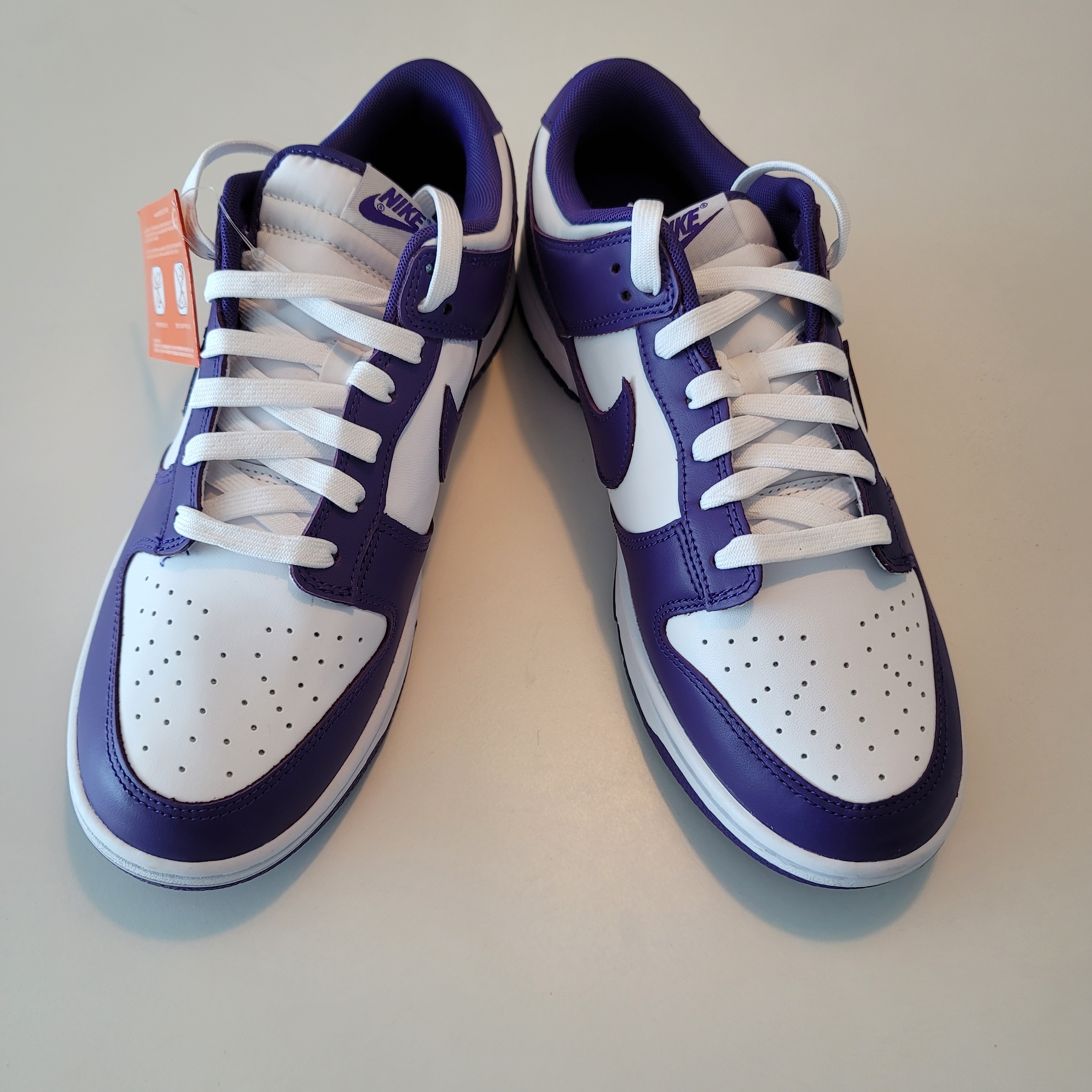 Nike Dunk Low Retro Championship Court Purple 착용 스타일 - 1