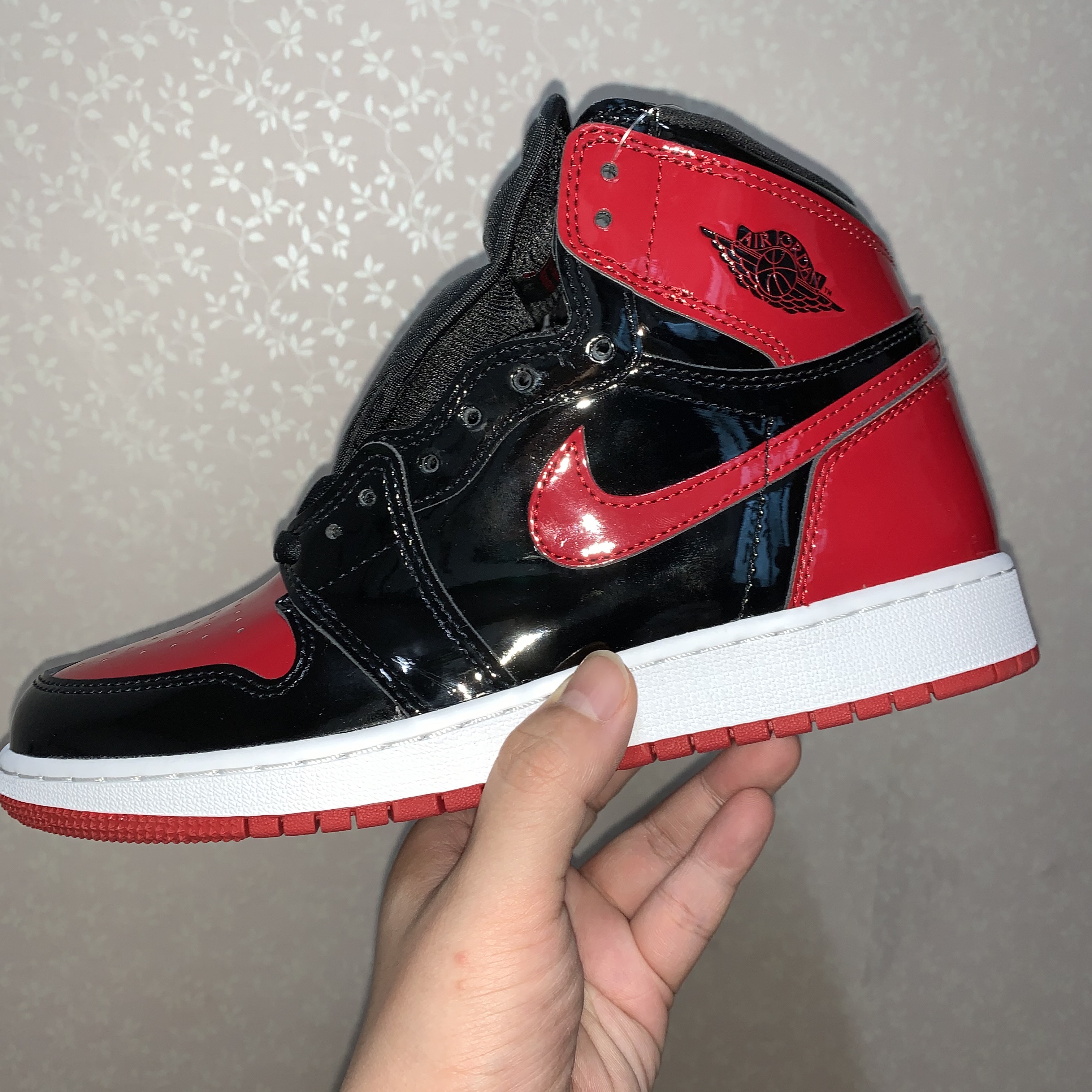 (GS) Jordan 1 Retro High OG Patent Bred 착용 스타일 - 2