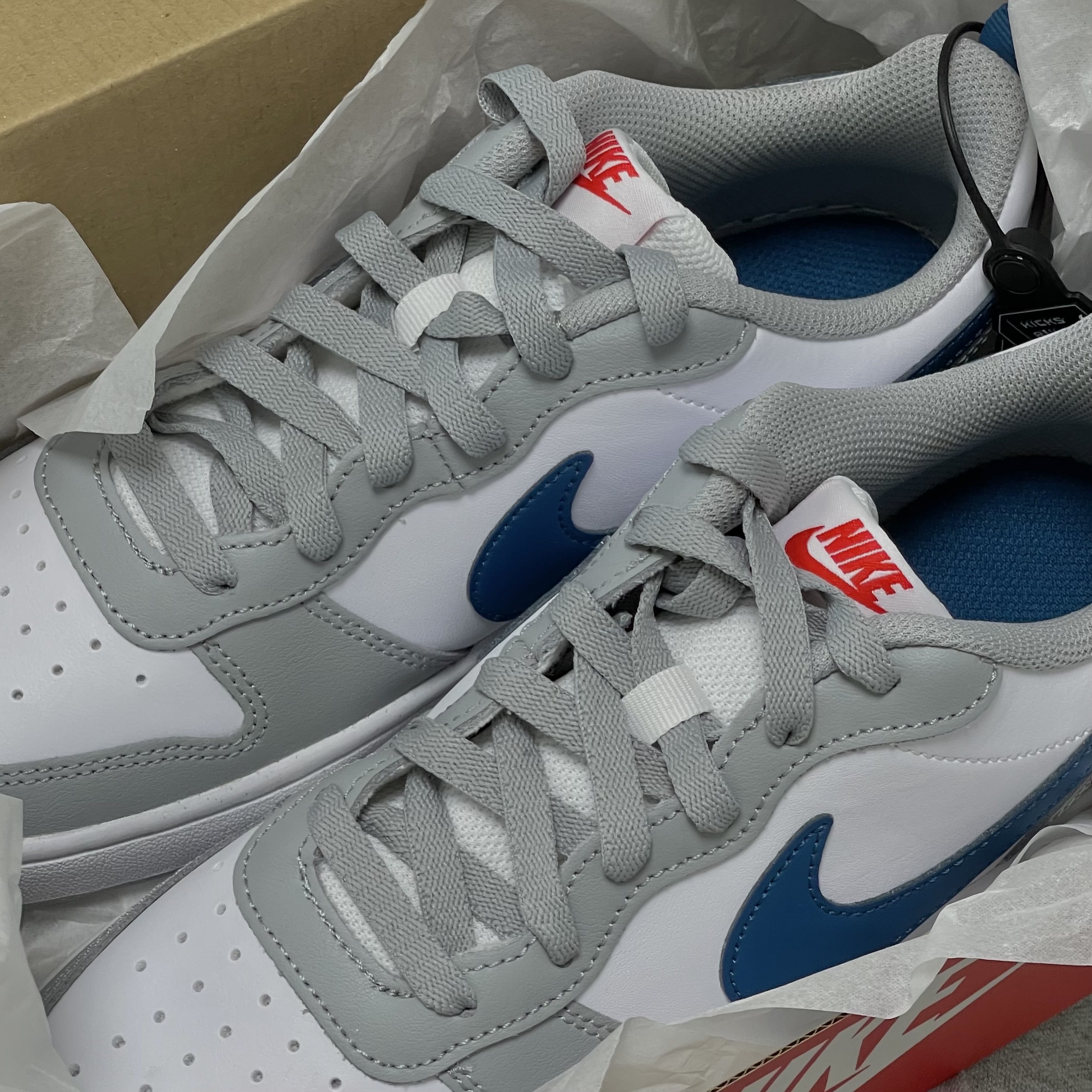 (GS) Nike Court Borough Low 2 Light Smoke Grey 착용 스타일