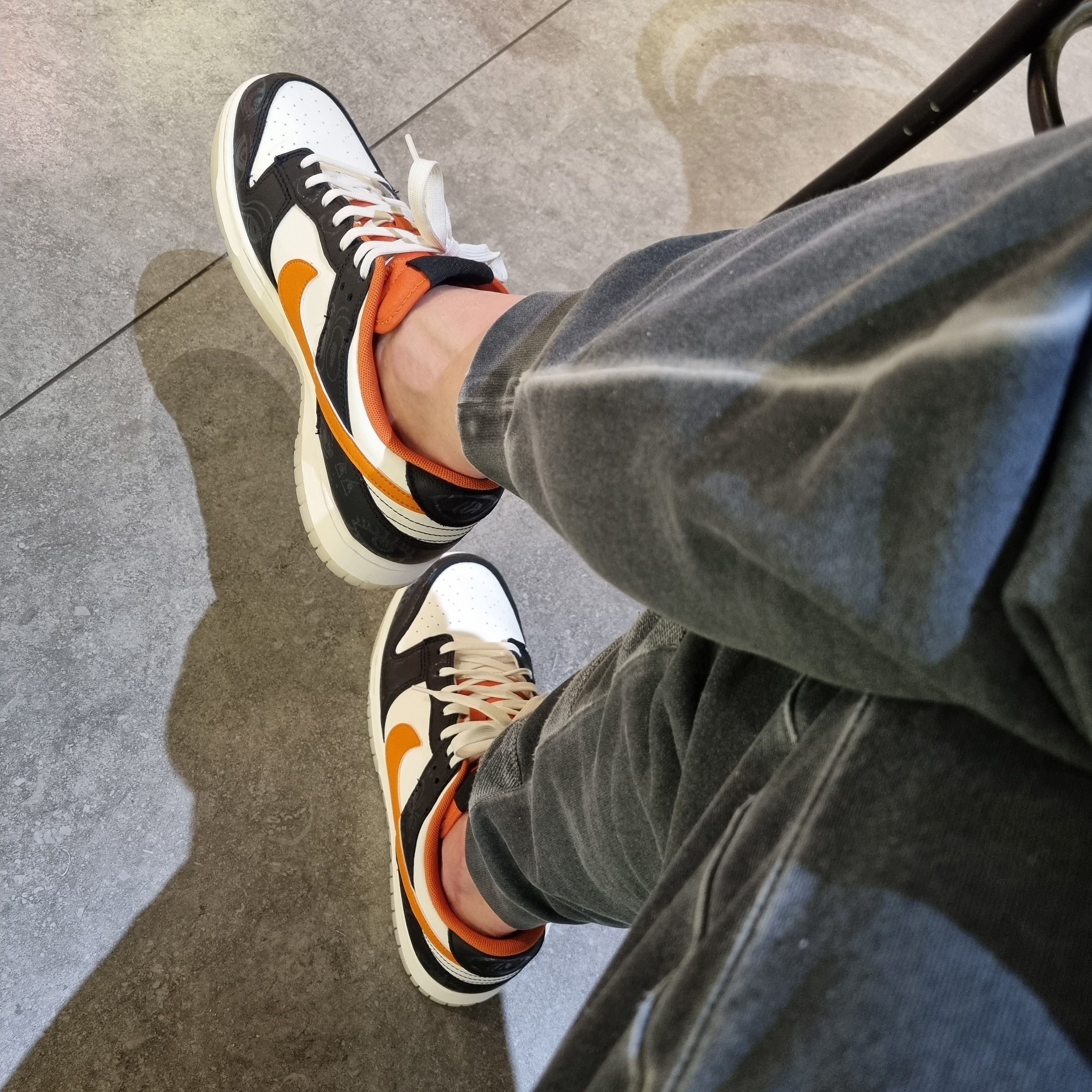Nike Dunk Low Retro PRM Halloween 착용 스타일