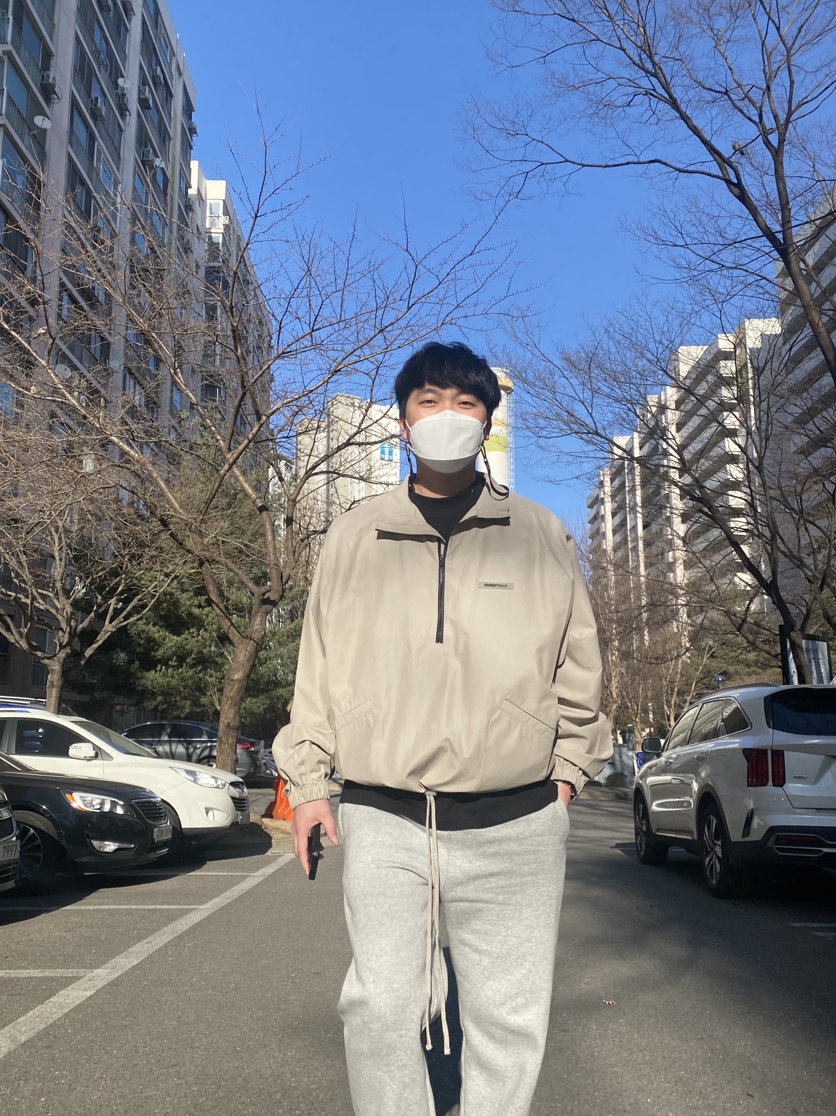 Essentials Track Jacket Moss - 20FW 착용 스타일 - 3