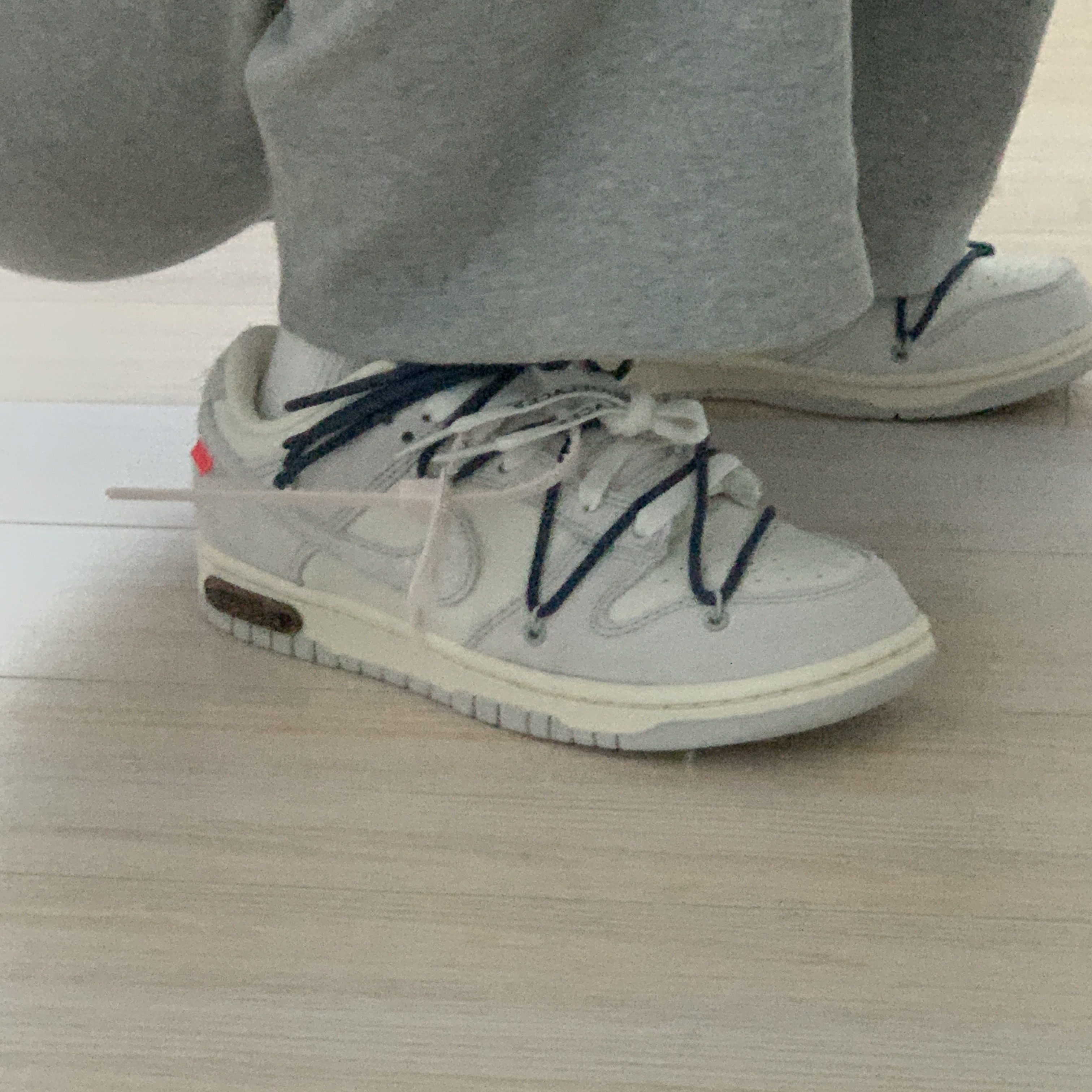 Nike x Off-White Dunk Low The 50 - Lot 18 착용 스타일