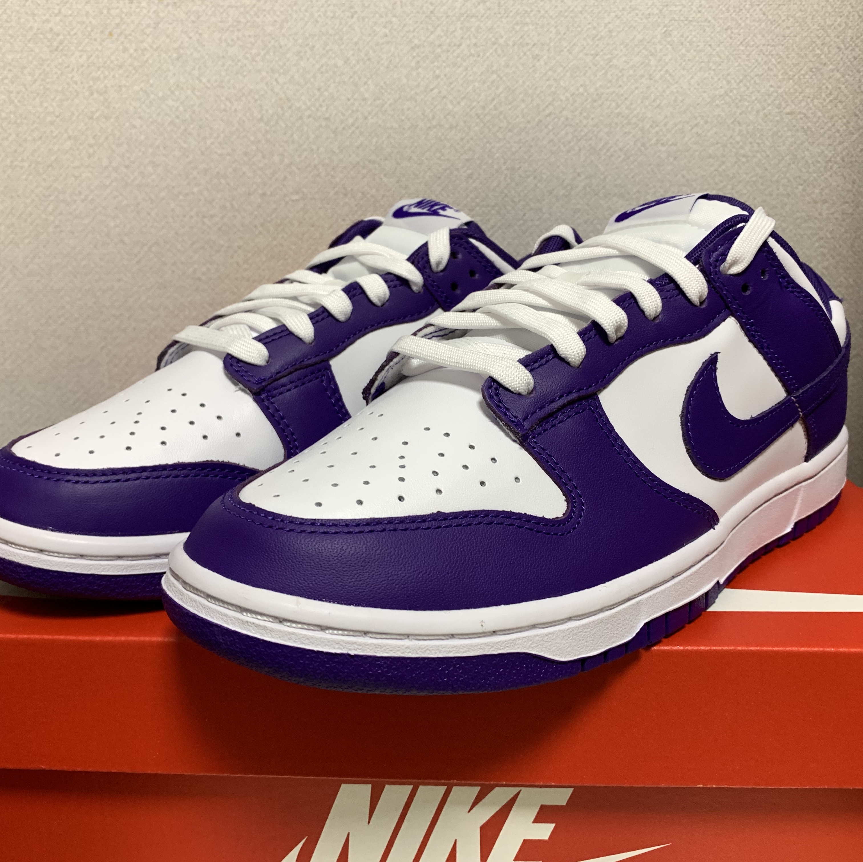 Nike Dunk Low Retro Championship Court Purple 착용 스타일 - 1
