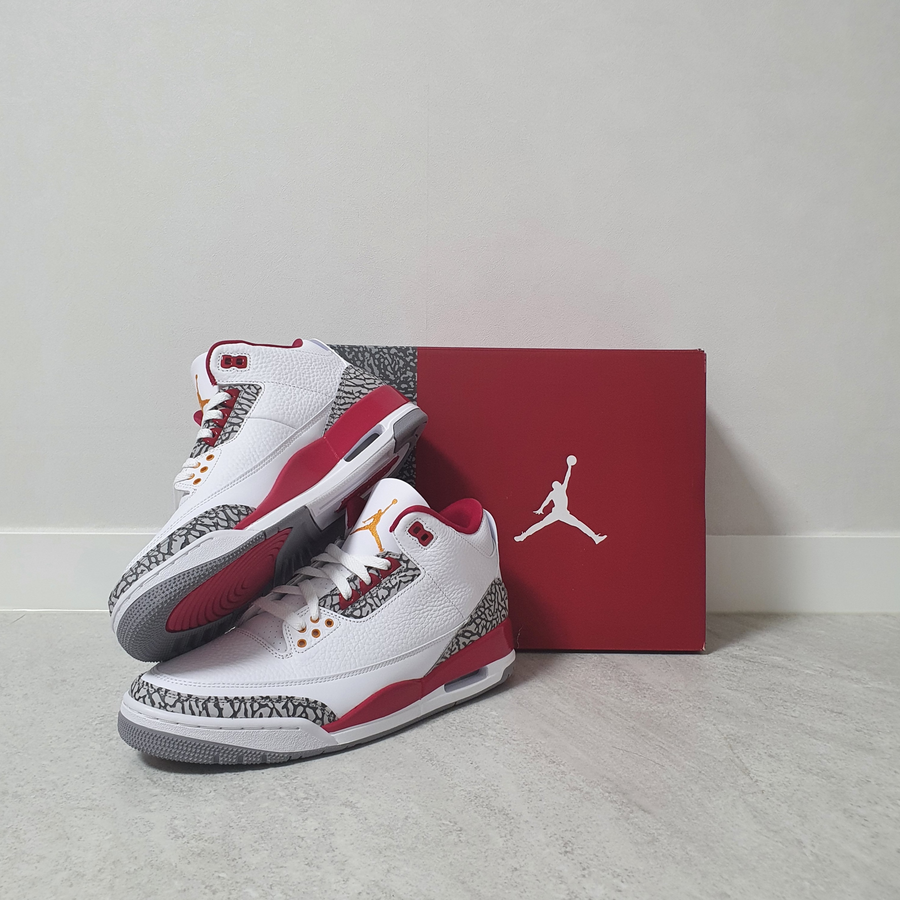 Jordan 3 Retro Cardinal Red 착용 스타일