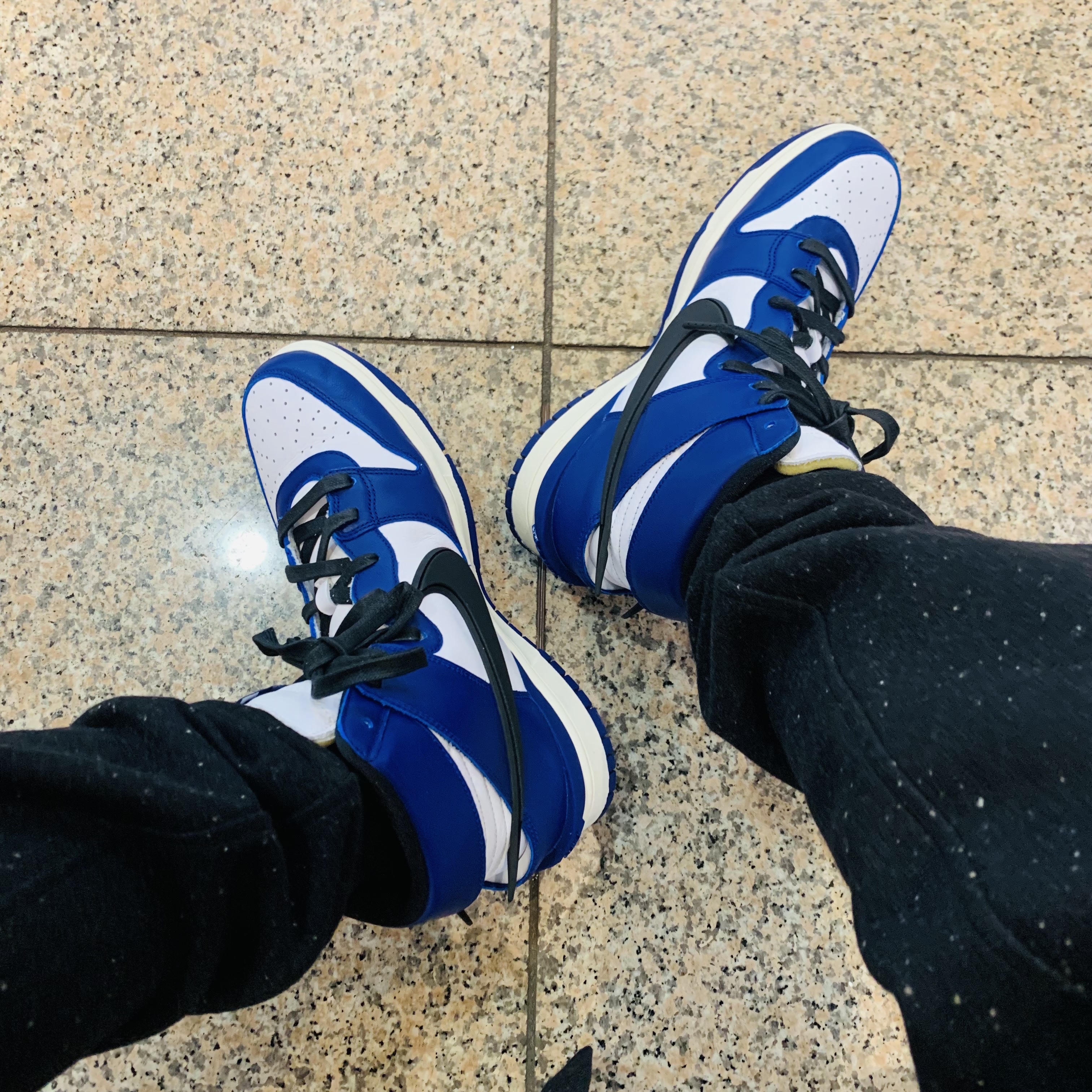 Nike x Ambush Dunk High Deep Royal Blue 착용 스타일 - 1