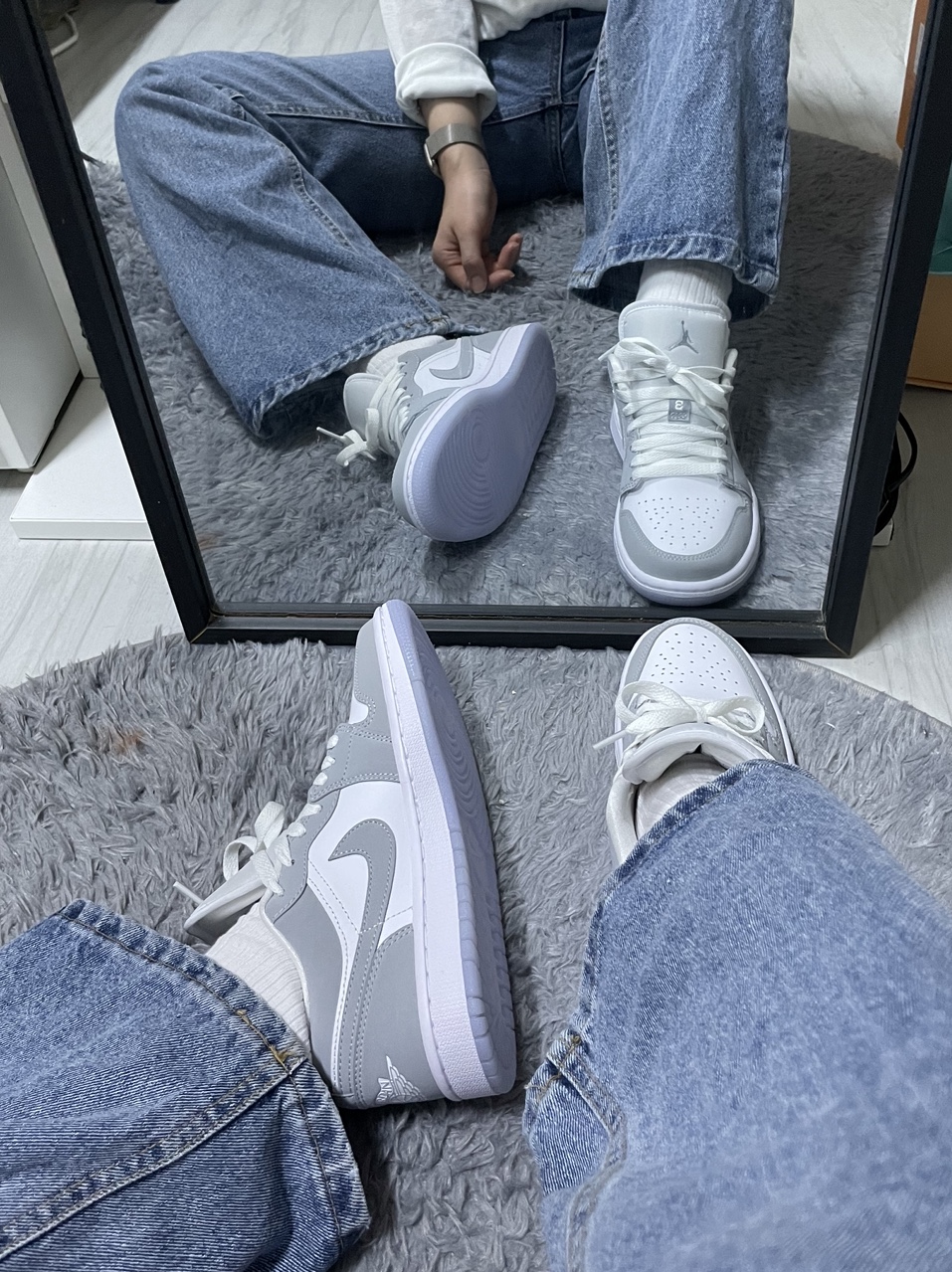(W) Jordan 1 Low White Wolf Grey 착용 스타일