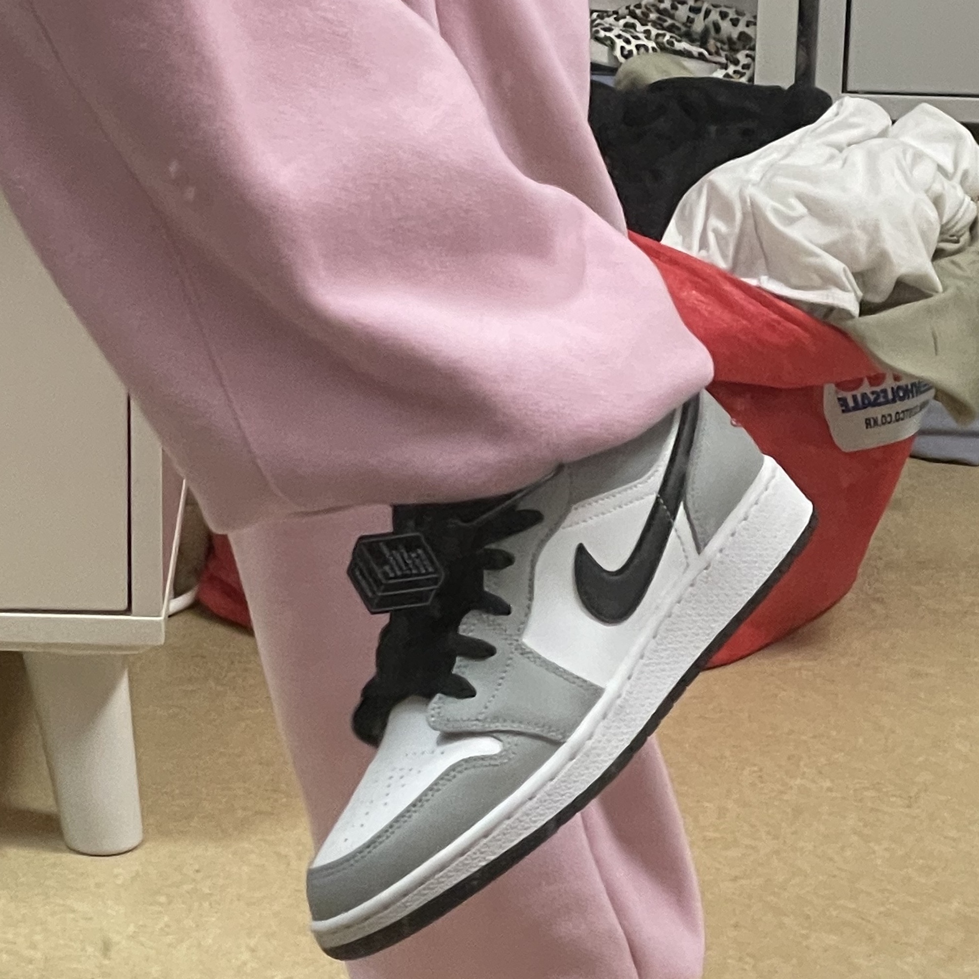 (GS) Jordan 1 Low Light Smoke Grey, Jordan 1 Low Light Smoke Grey 착용 스타일