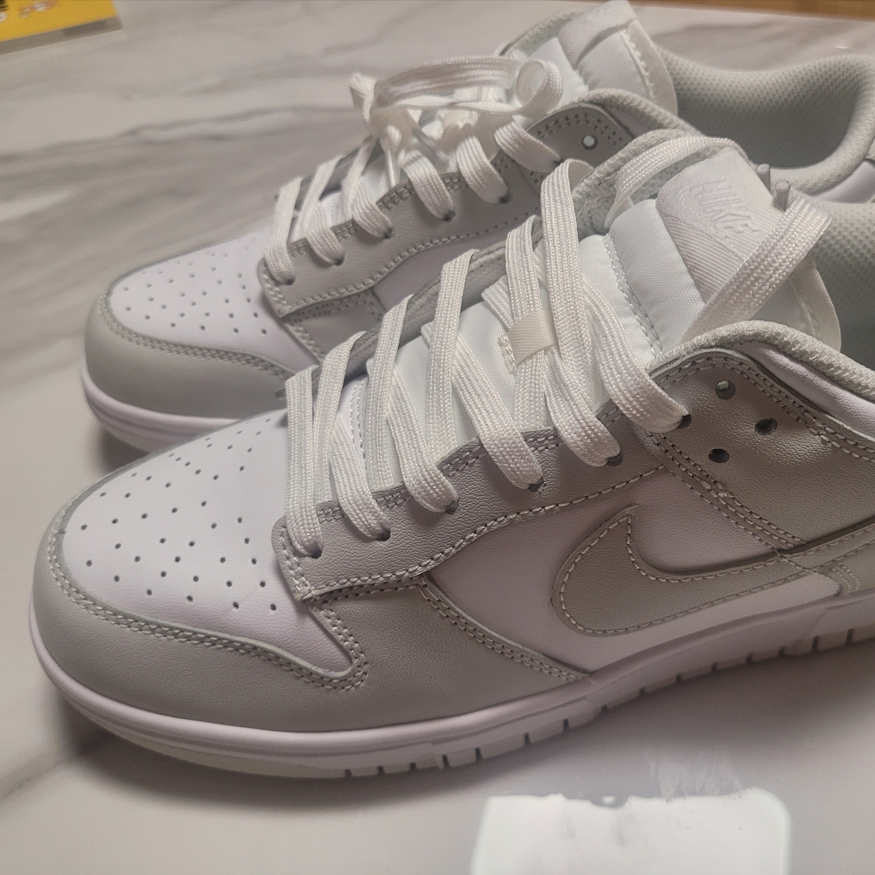 (W) Nike Dunk Low Photon Dust 착용 스타일 - 2