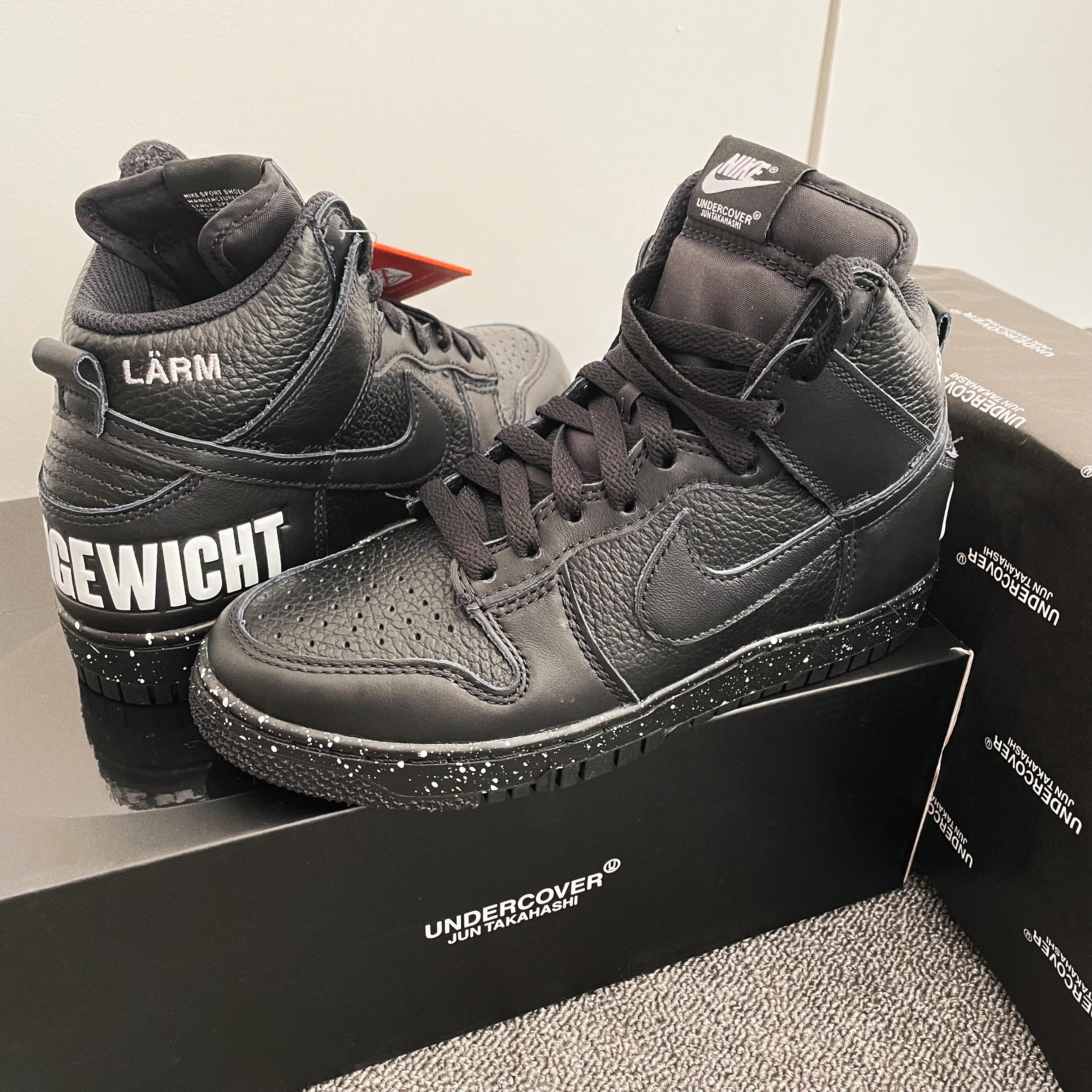 Nike x Undercover Dunk High 1985 Black 착용 스타일