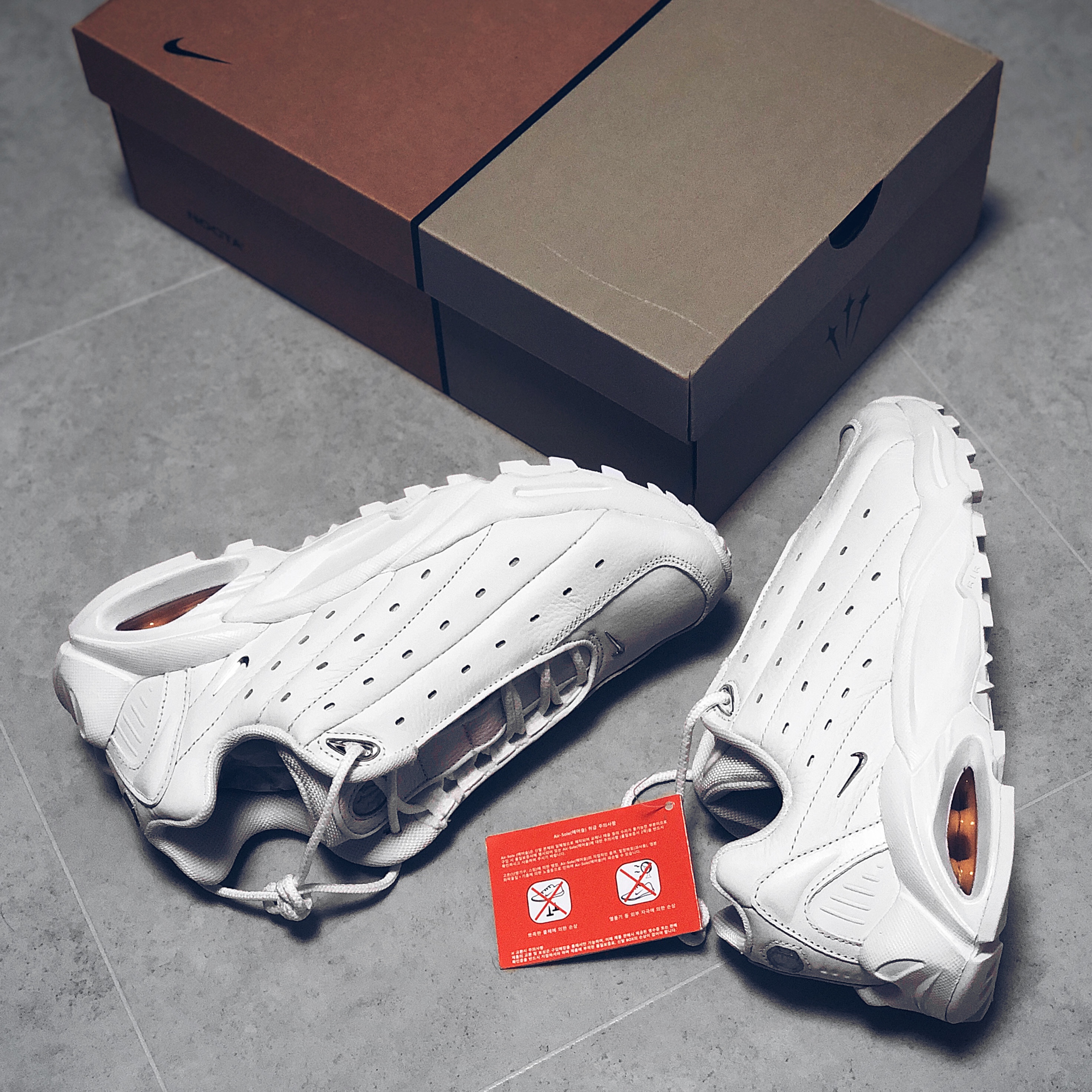 Nike x Drake Nocta Hot Step Air Terra Triple White 착용 스타일