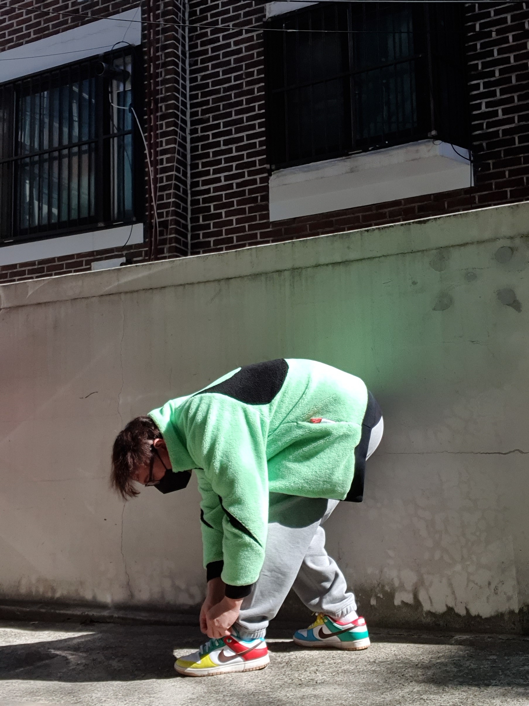 Nike Big Swoosh Full Zip Jacket Green Black, Nike Dunk Low SE Free.99 White 착용 스타일