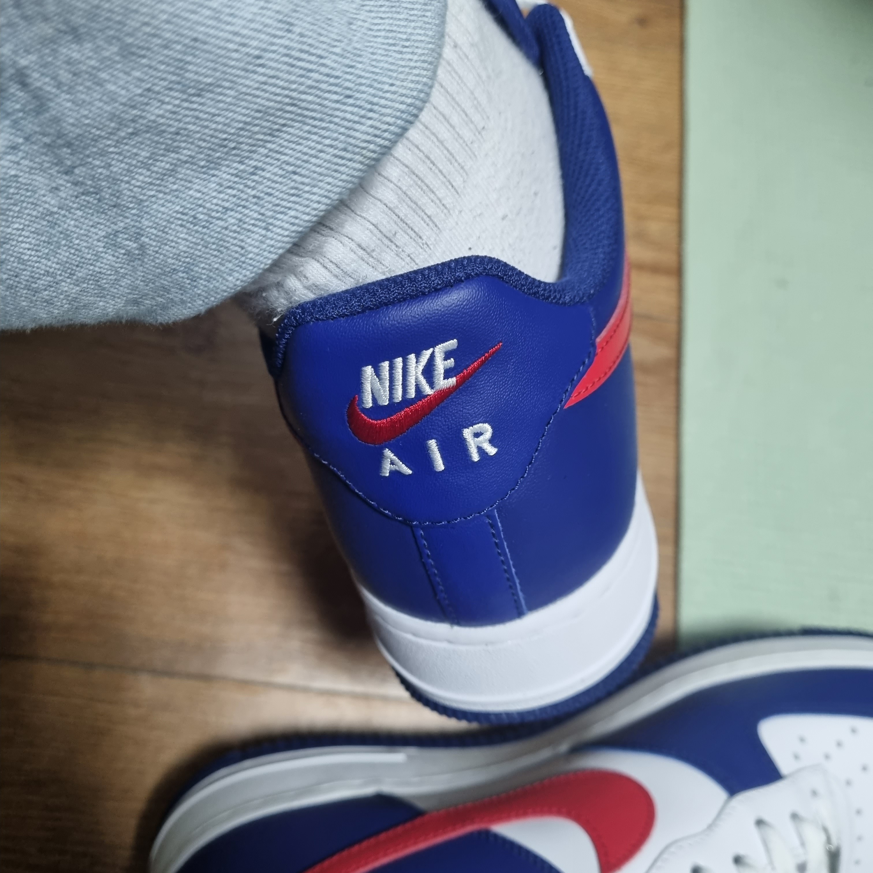 Nike Air Force 1 Low Independence Day 착용 스타일 - 4