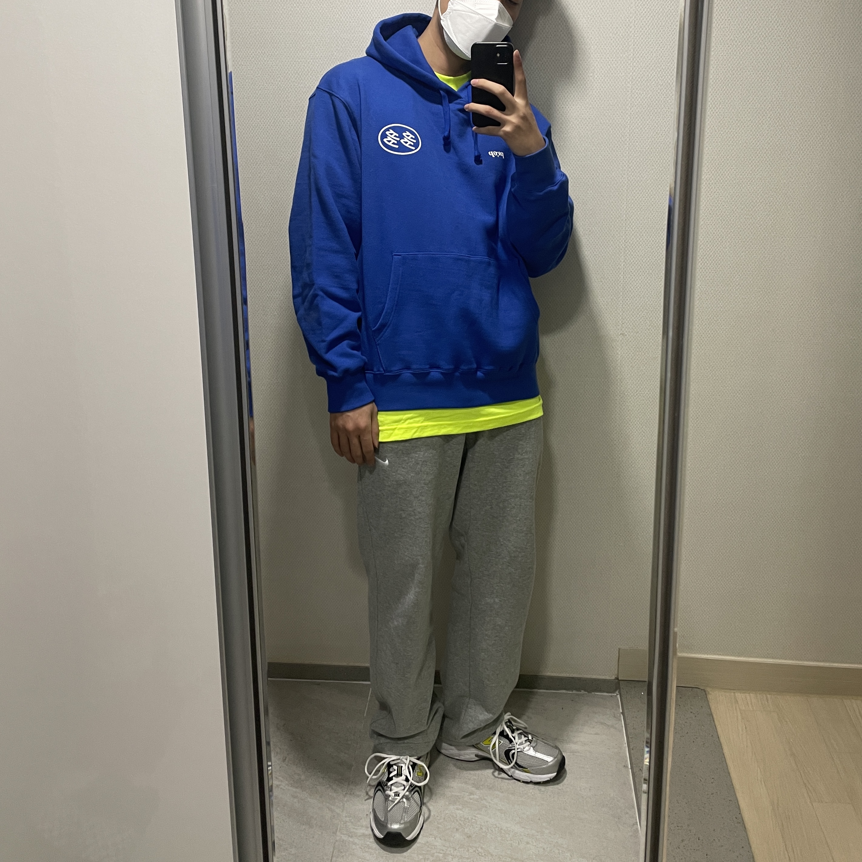 New Balance 530 Silver 착용 스타일