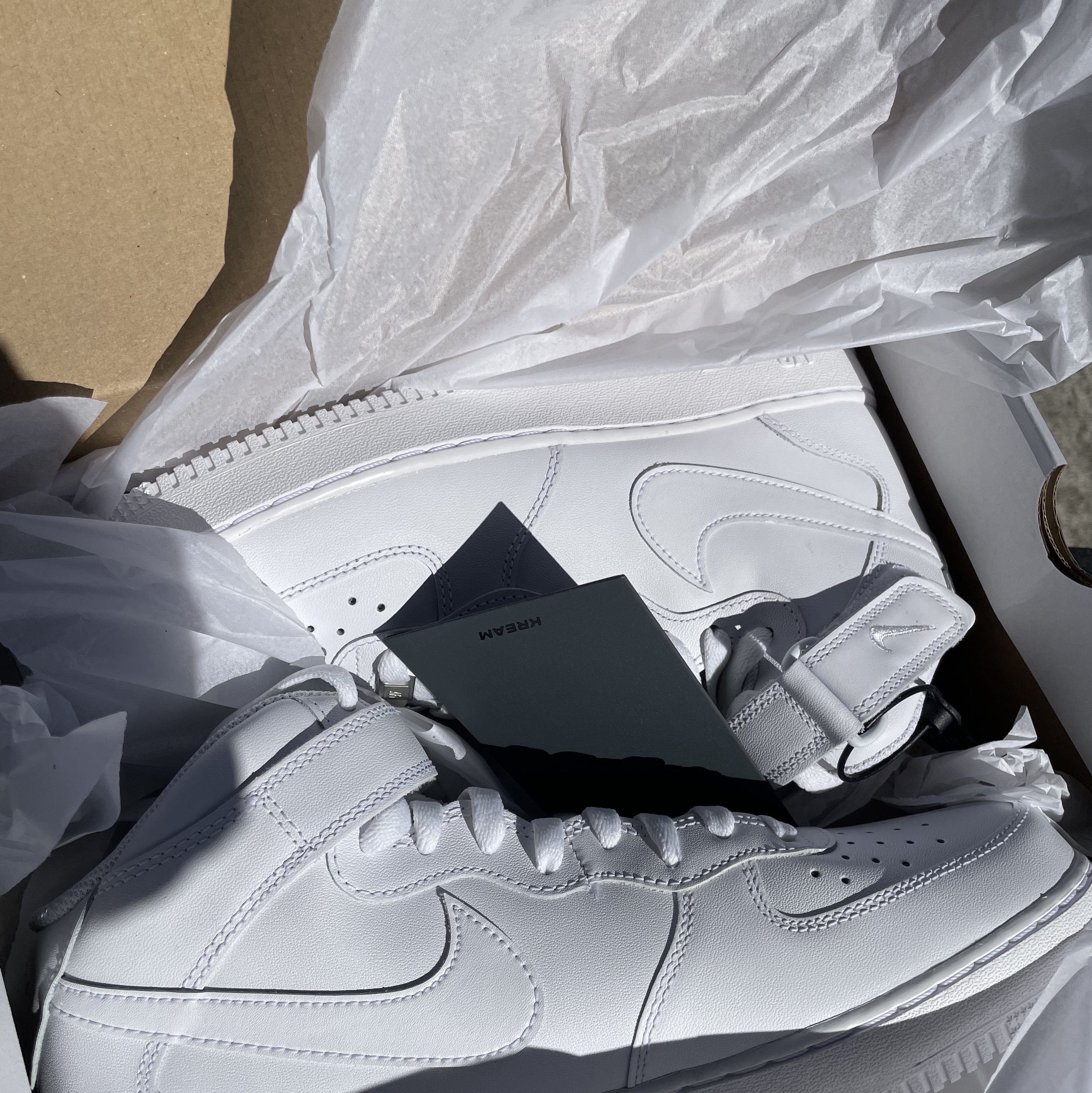 Nike Air Force 1 Mid '07 White 착용 스타일