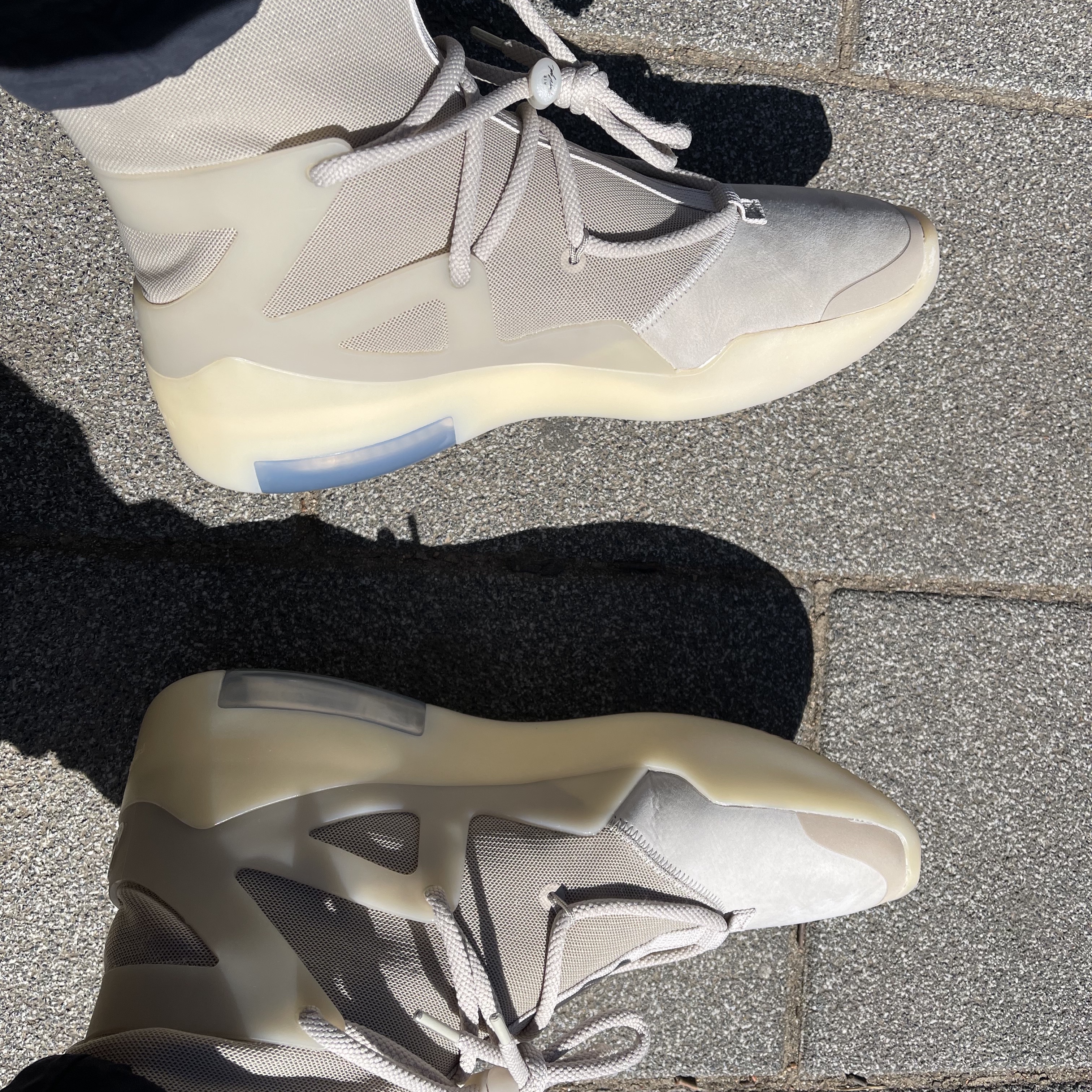 Nike x Fear of God Air Fear of God 1 Oatmeal 착용 스타일 - 3