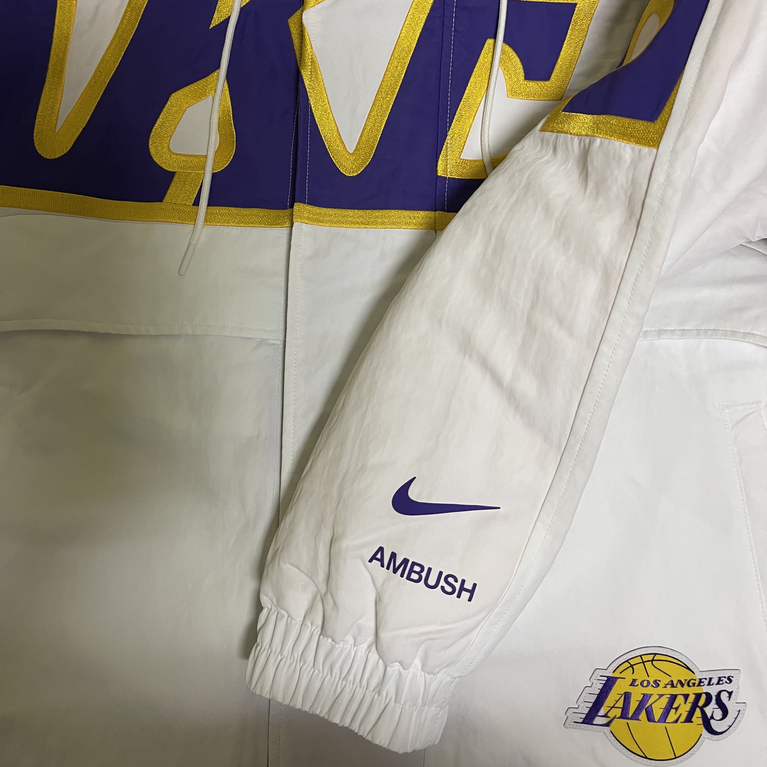 (W) Nike x Ambush NBA Collection Lakers Jacket - Asia 착용 스타일