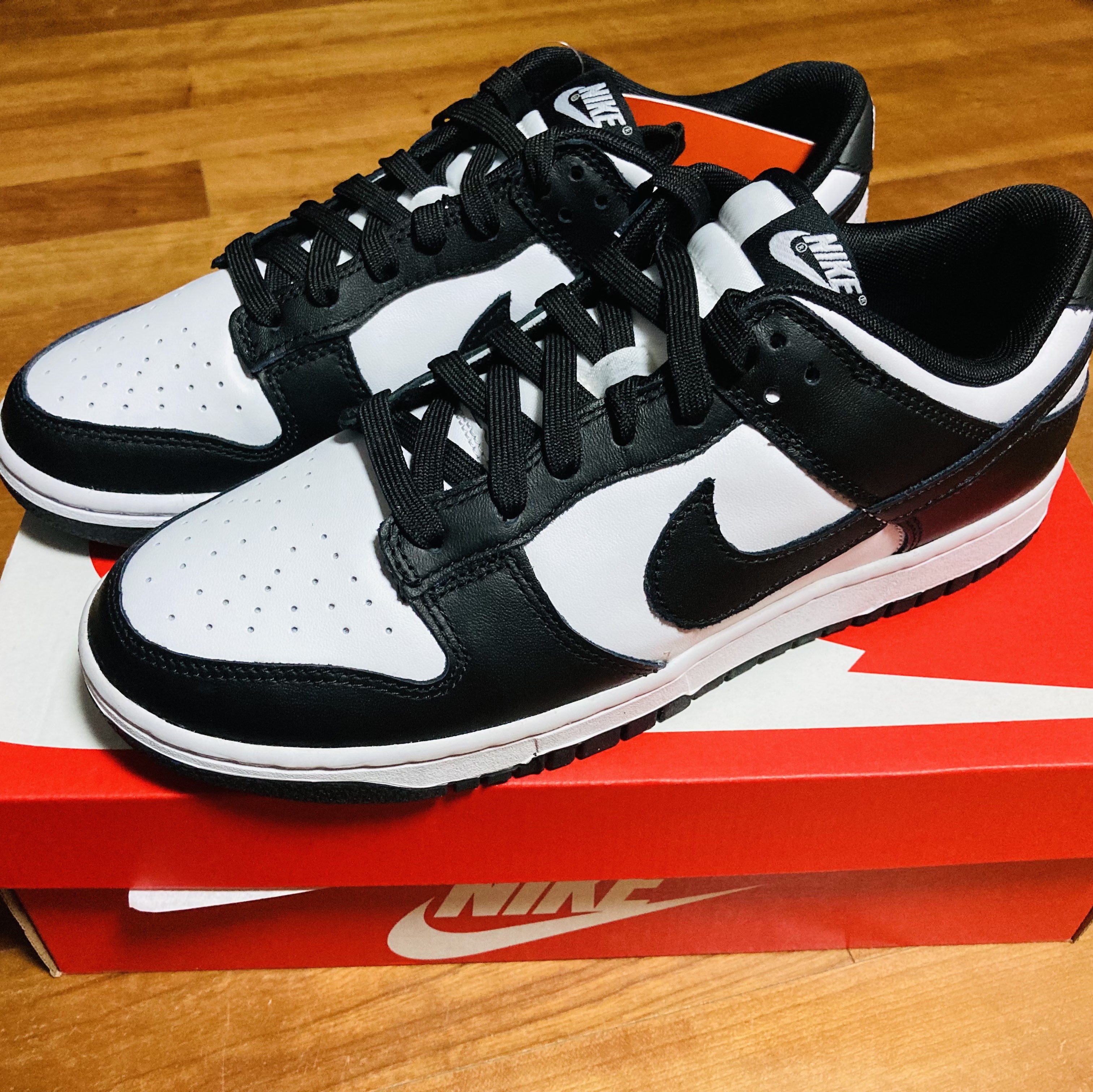 Nike Dunk Low Retro Black 착용 스타일
