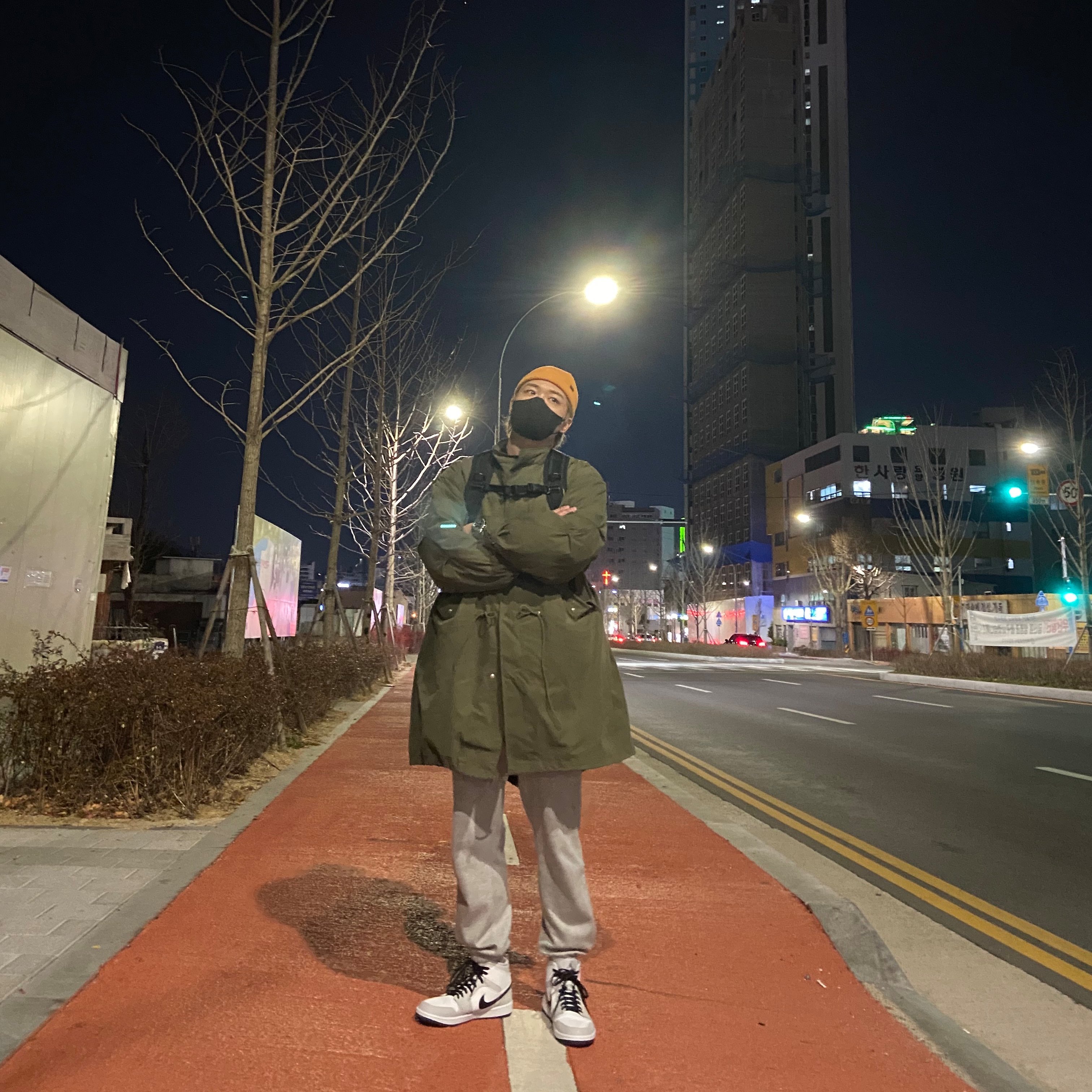 (W) Jordan 1 Mid Grey Fog 착용 스타일 - 1