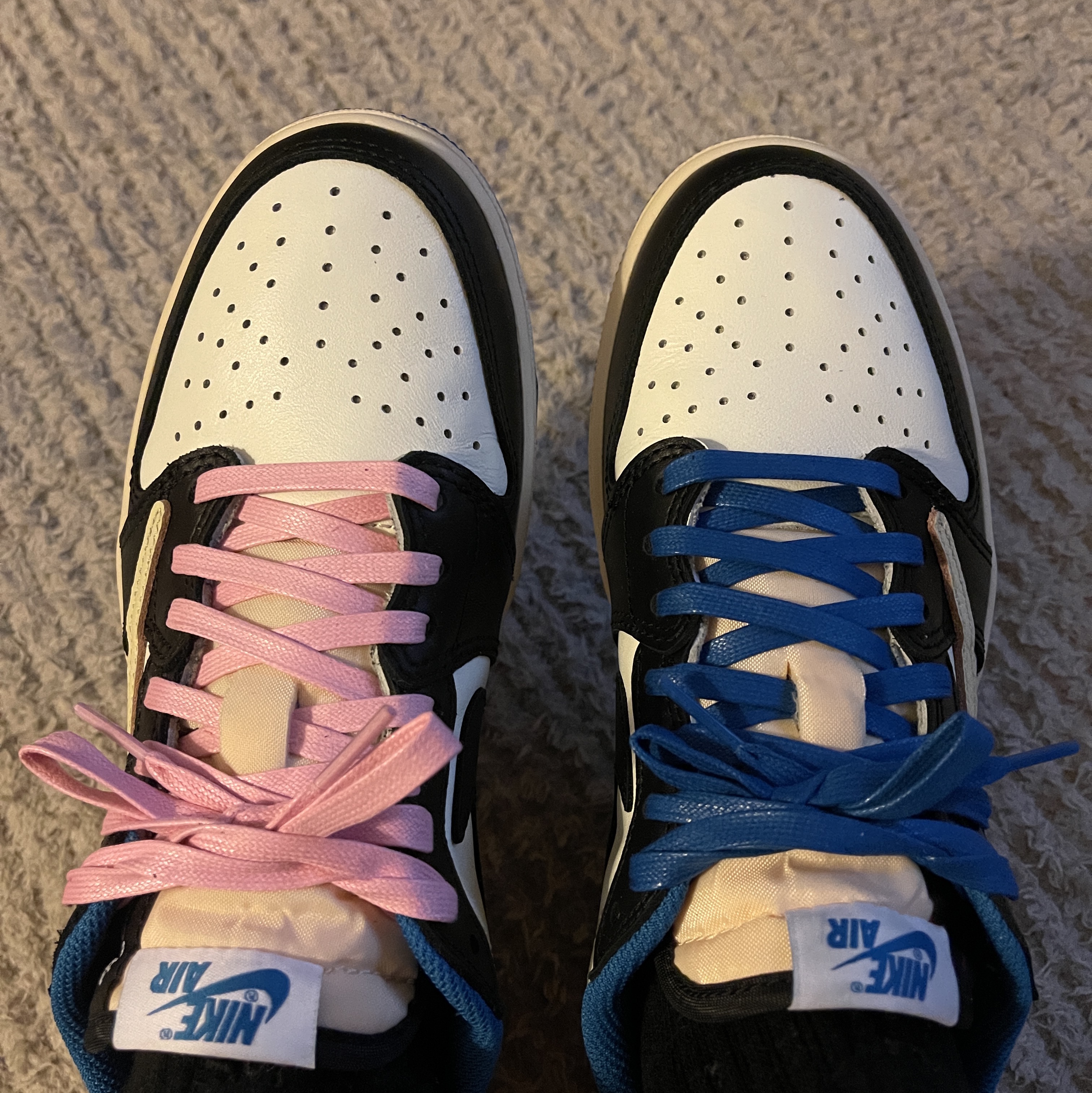 Jordan 1 x Travis Scott x Fragment Retro Low OG SP Military Blue 착용 스타일
