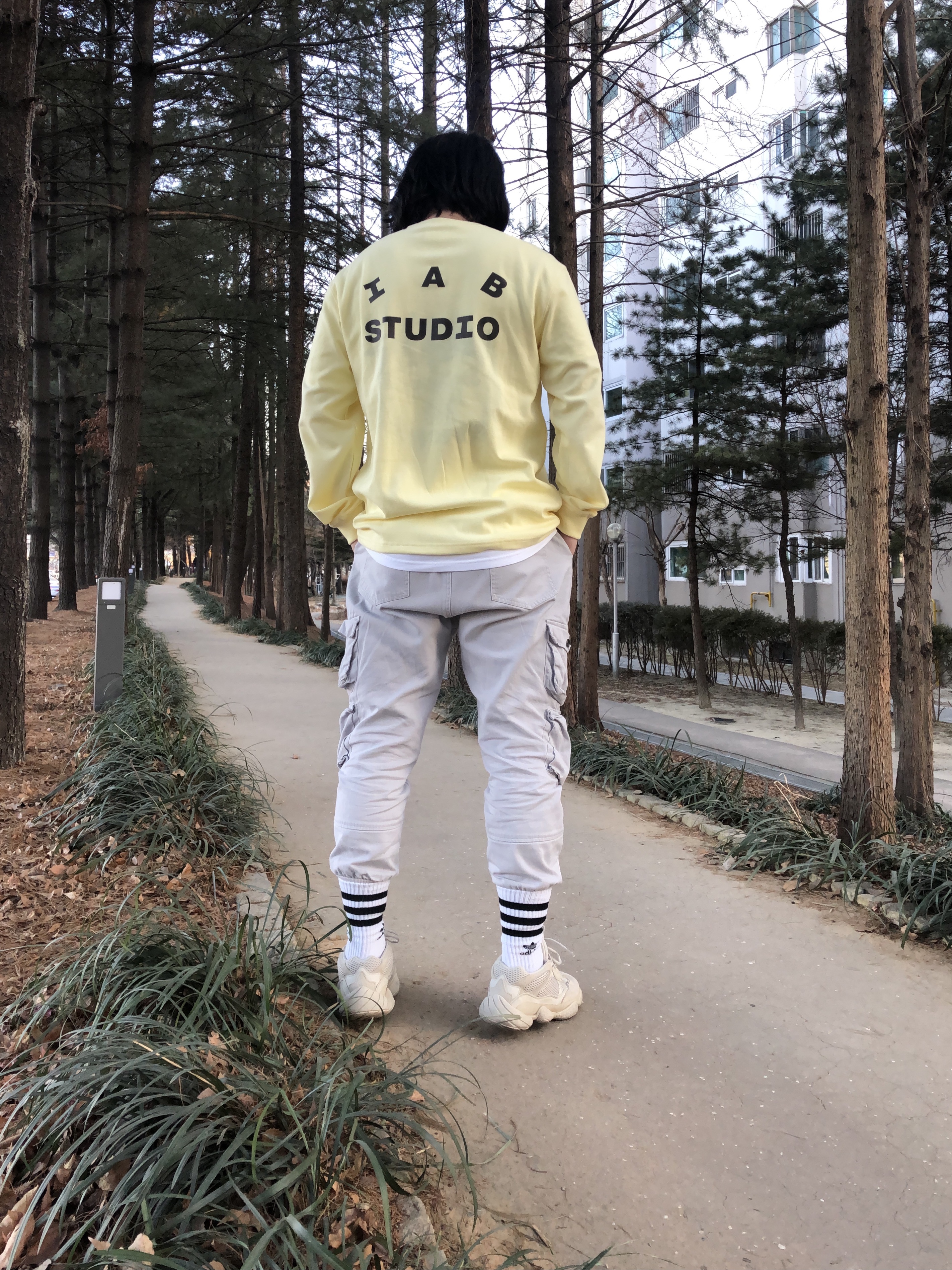 IAB Studio Long Sleeve Lemon, Adidas Yeezy 500 Blush 2018 착용 스타일