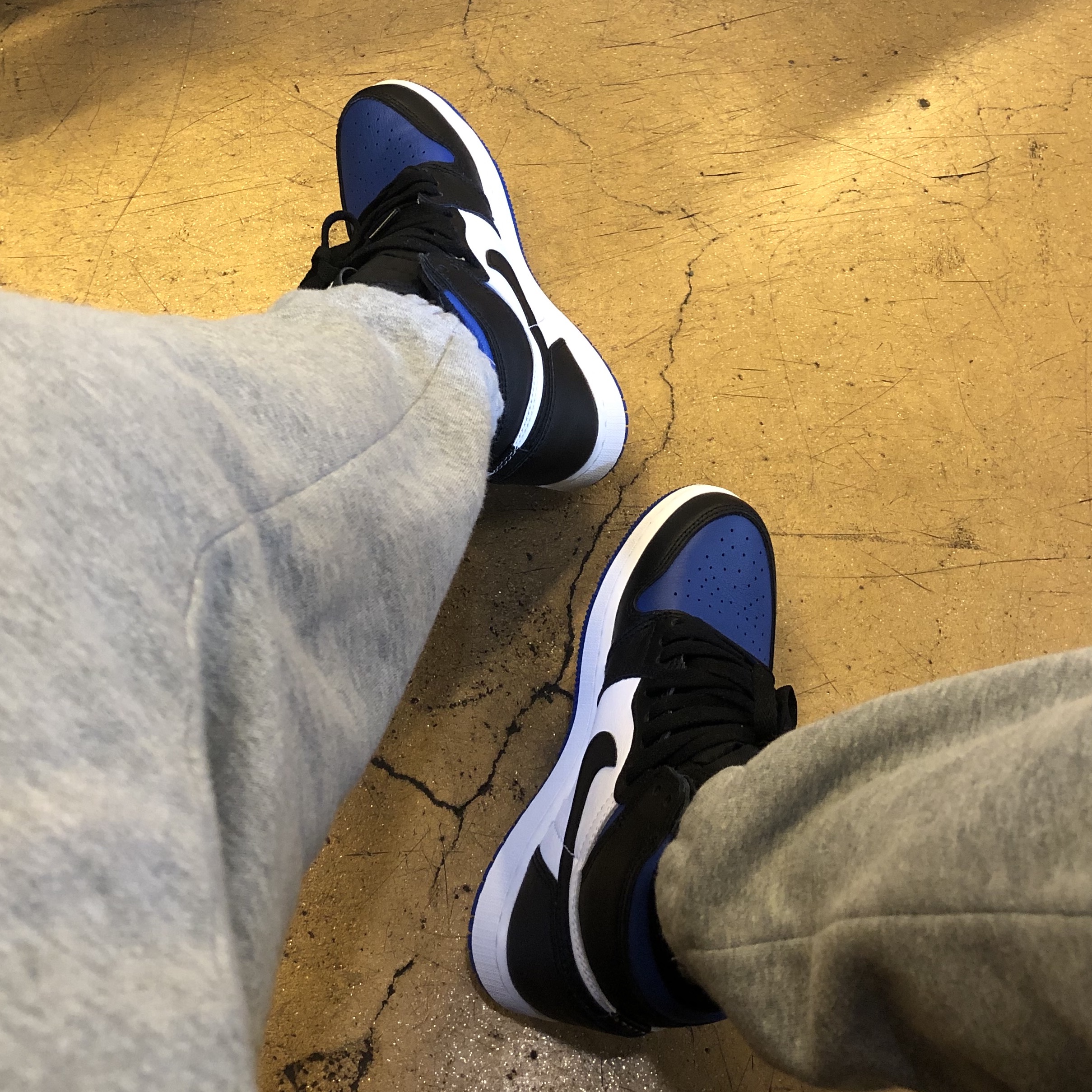 (GS) Jordan 1 Retro High OG Royal Toe 착용 스타일