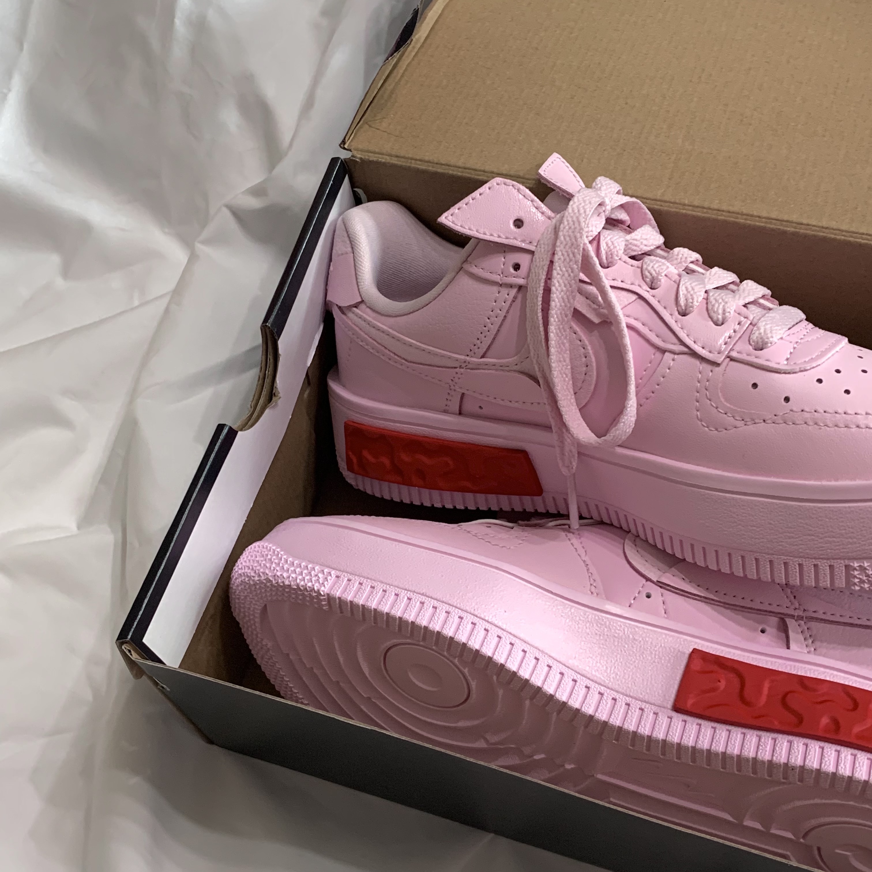 (W) Nike Air Force 1 Fontanka Pink Foam 착용 스타일 - 1