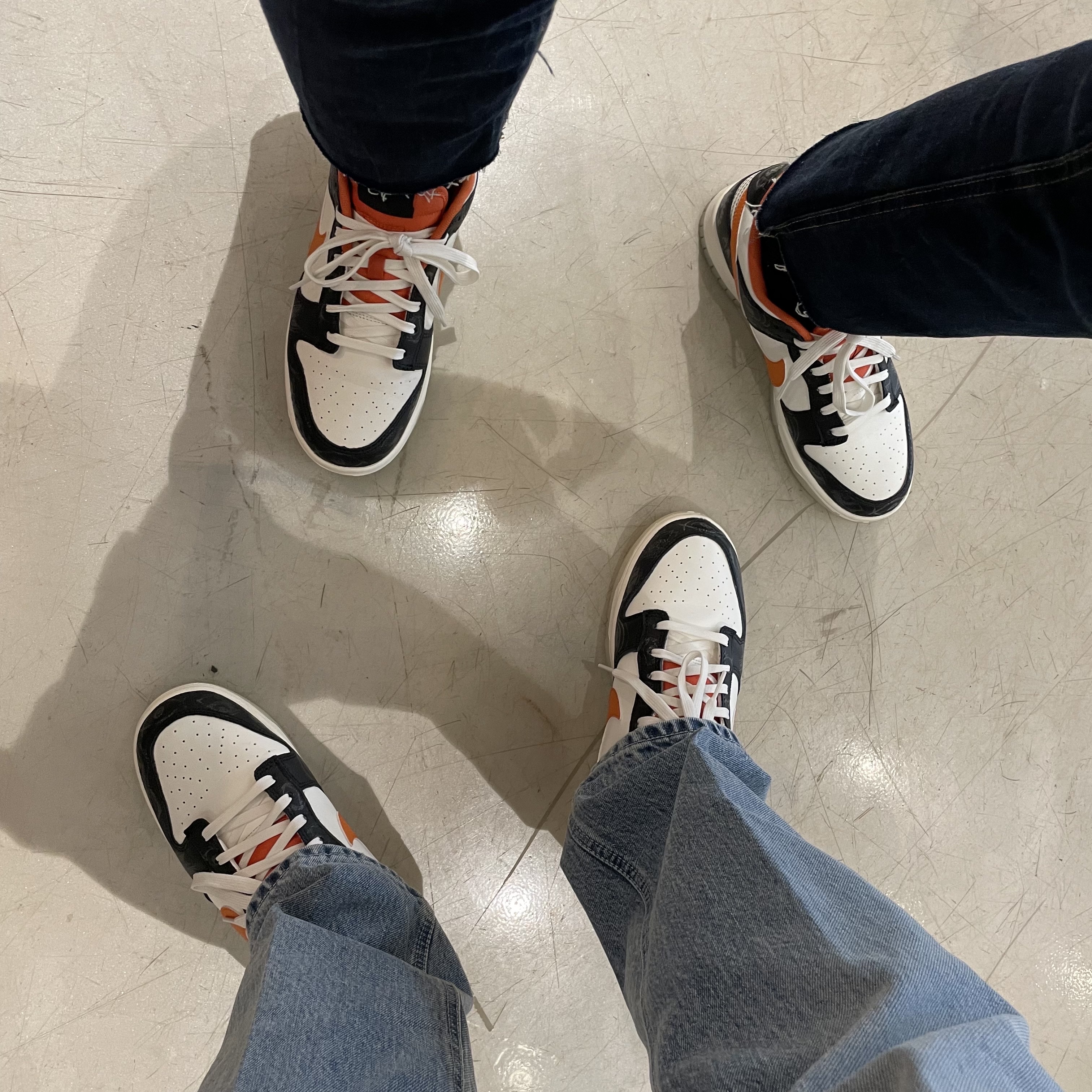 Nike Dunk Low Retro PRM Halloween 착용 스타일 - 2